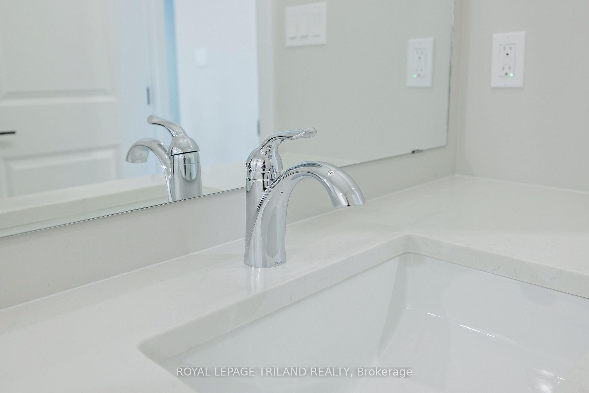 Photo 15 of 155 Shaw Valley Drive, St. Thomas — HOMEH