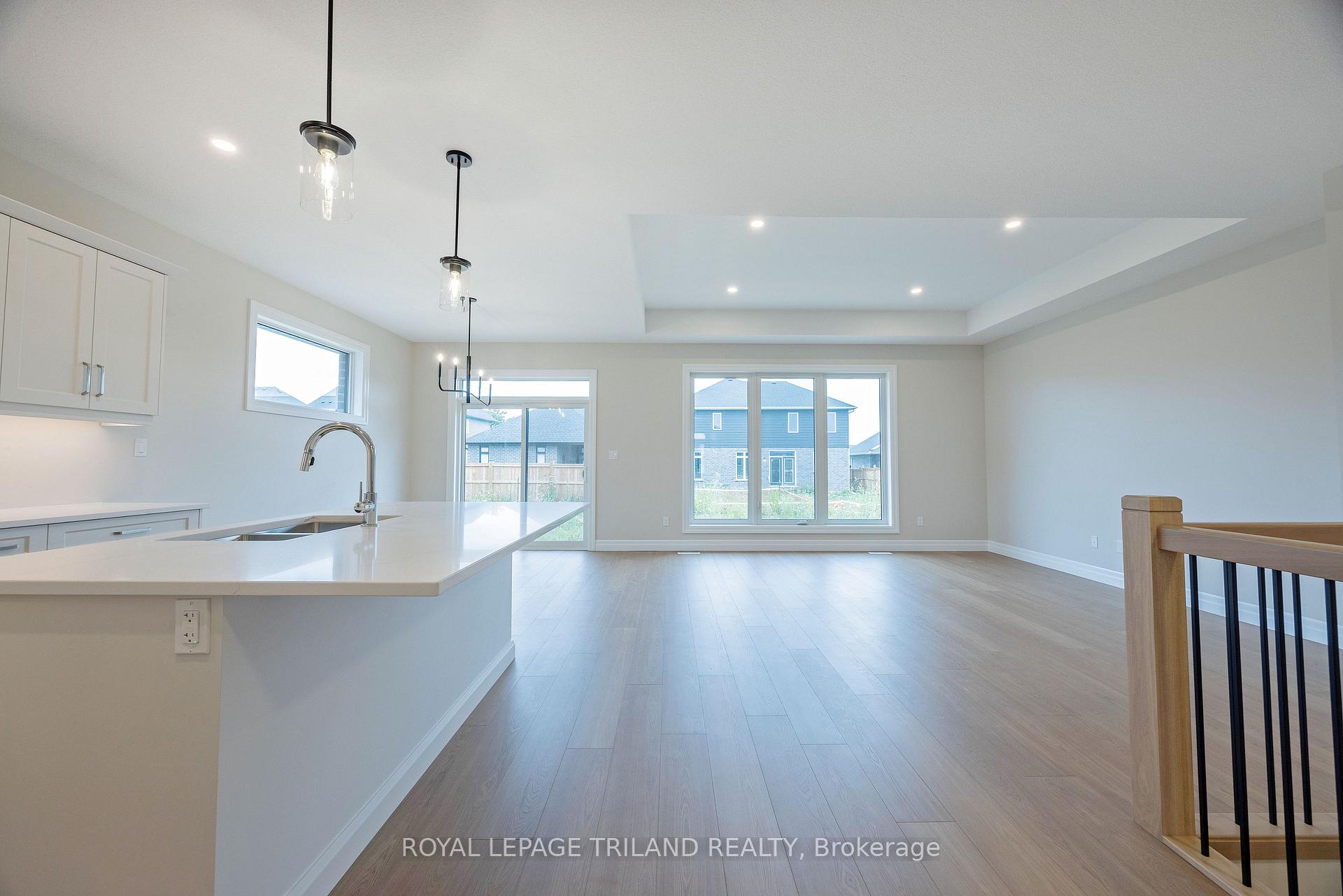 Photo 18 of 155 Shaw Valley Drive, St. Thomas — HOMEH