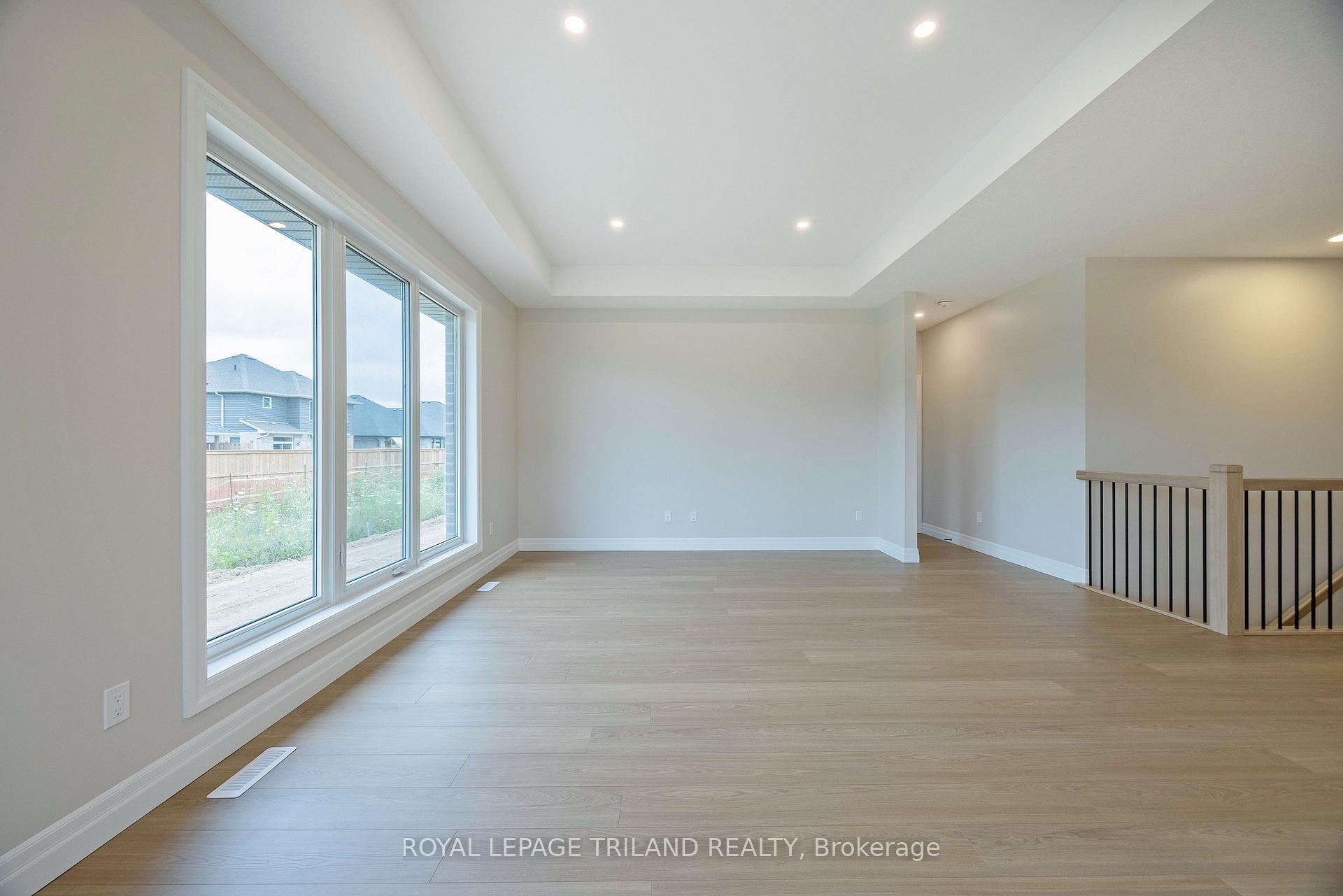 Photo 25 of 155 Shaw Valley Drive, St. Thomas — HOMEH