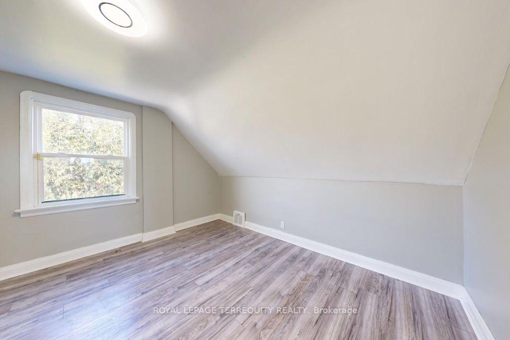 Photo 19 of 77 Glenburn Avenue, Toronto, O'Connor-Parkview — HOMEH