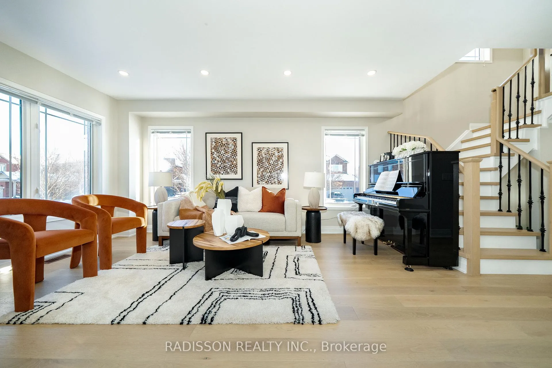 Photo 1 of 94 Bilbrough Street, Aurora, Bayview Northeast — HOMEH
