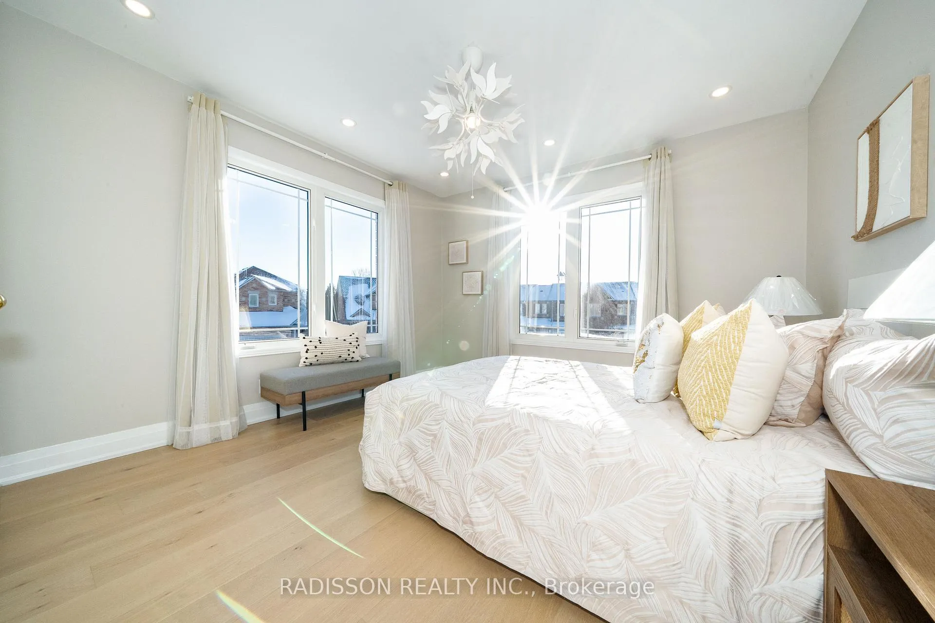 Photo 21 of 94 Bilbrough Street, Aurora, Bayview Northeast — HOMEH