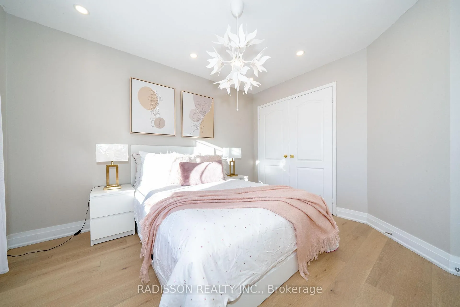 Photo 25 of 94 Bilbrough Street, Aurora, Bayview Northeast — HOMEH