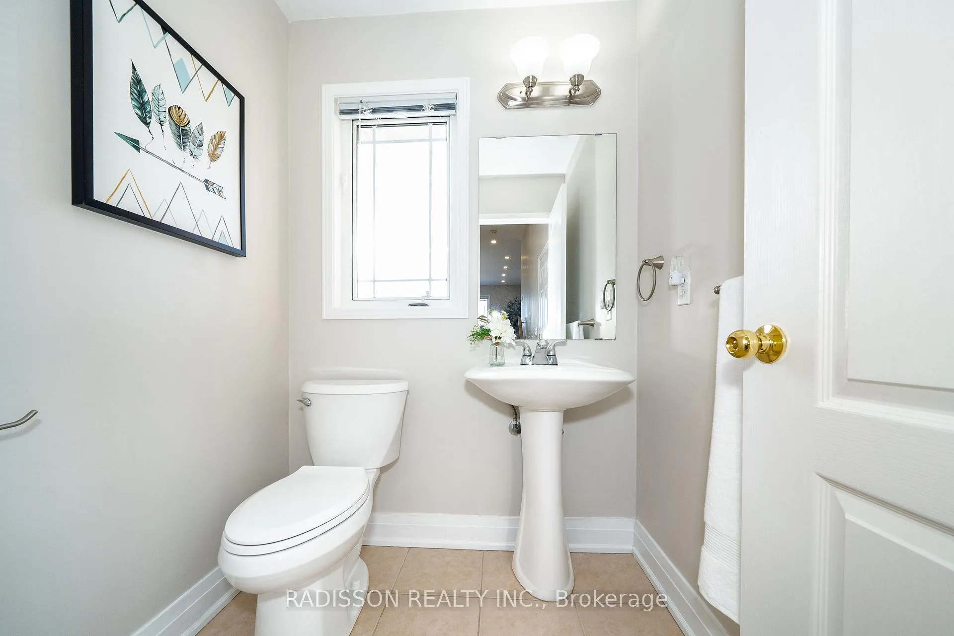 Photo 30 of 94 Bilbrough Street, Aurora, Bayview Northeast — HOMEH