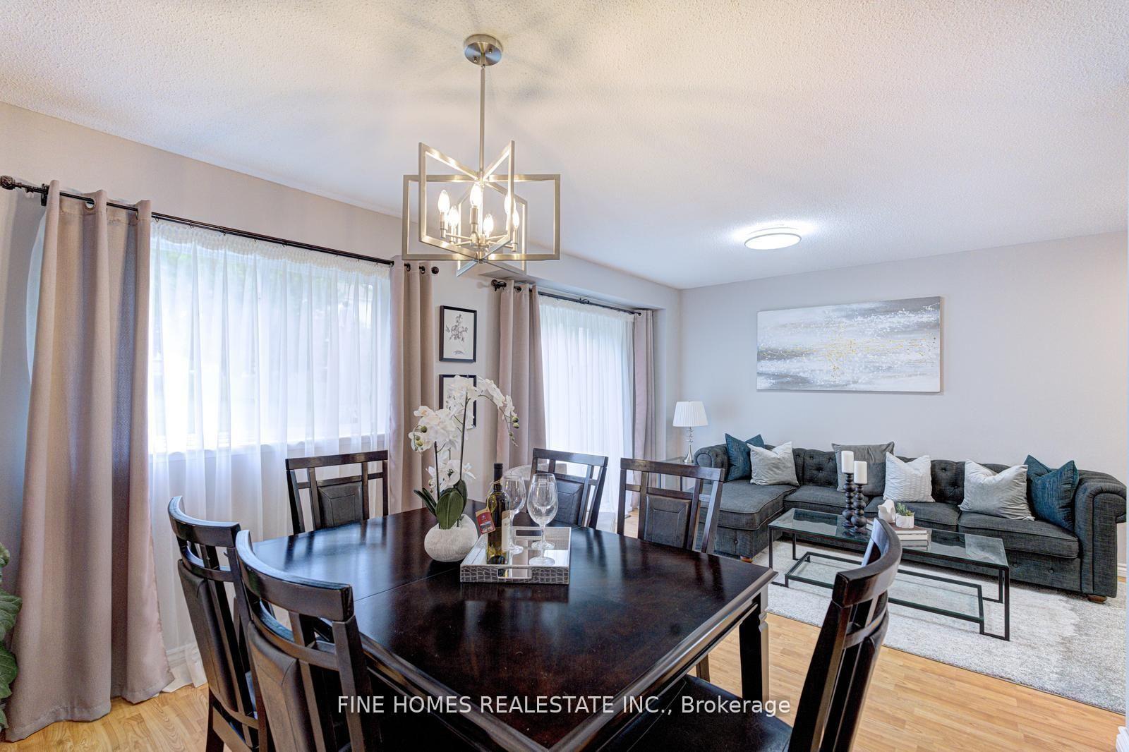Photo 10 of 302 Maciver Boulevard, Newmarket, Summerhill Estates — HOMEH