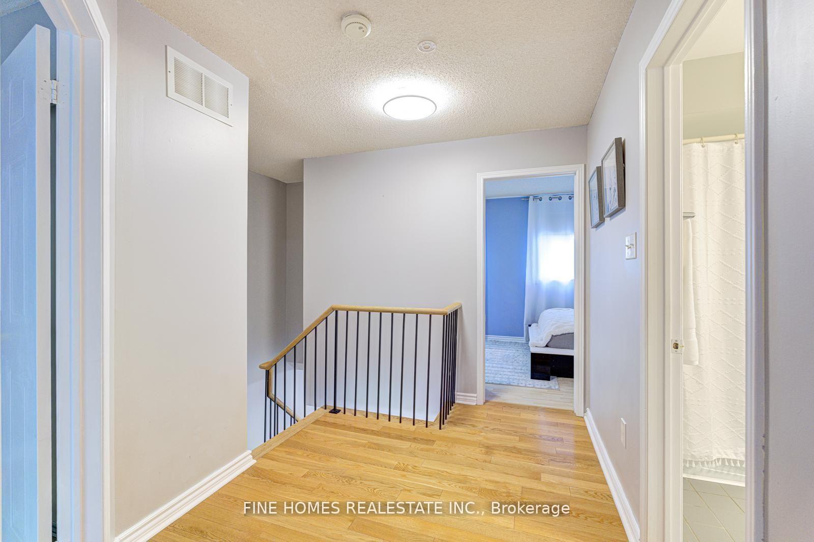 Photo 16 of 302 Maciver Boulevard, Newmarket, Summerhill Estates — HOMEH