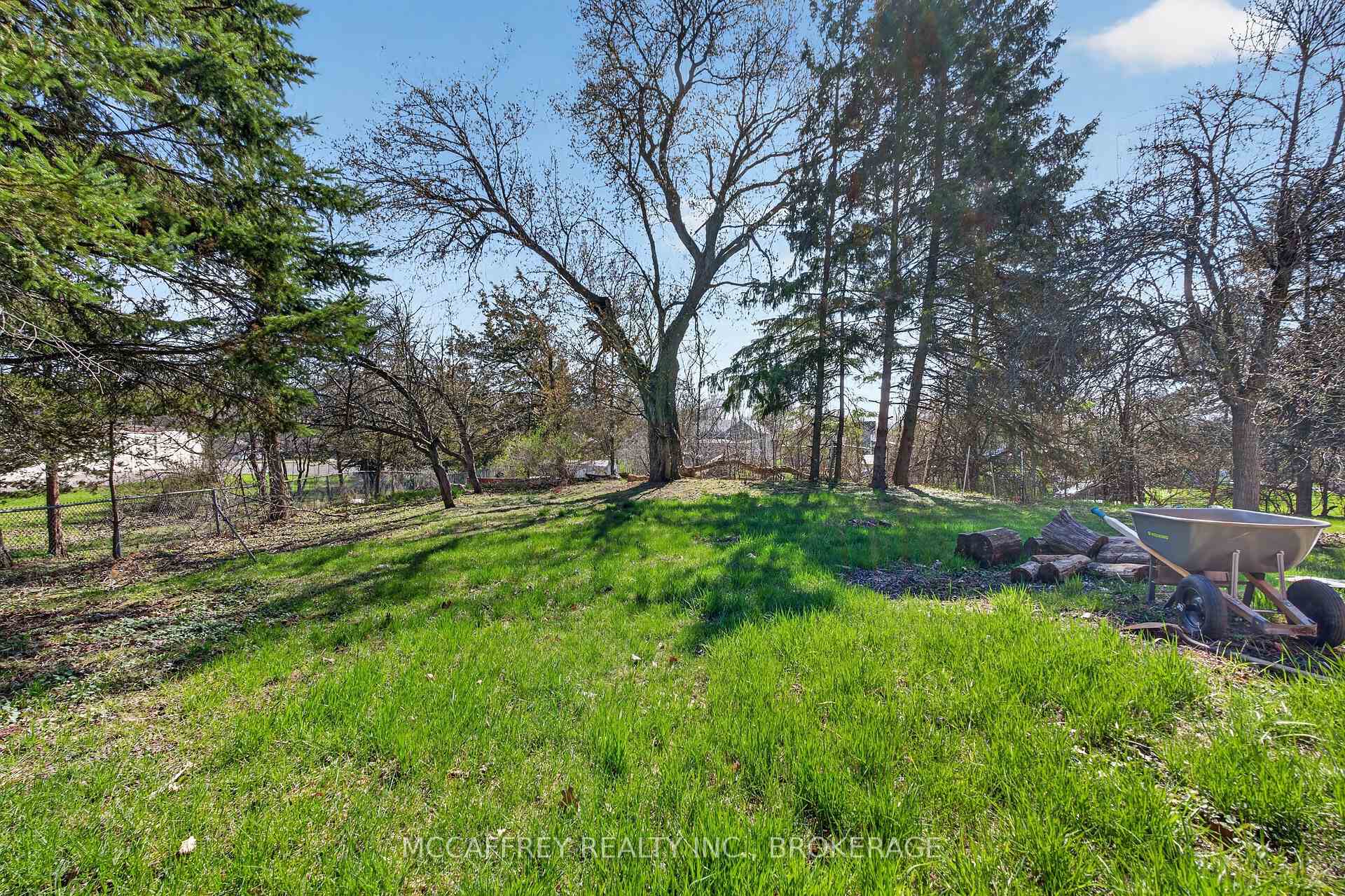 Photo 26 of 12 Original Road, Greater Napanee, Greater Napanee — HOMEH
