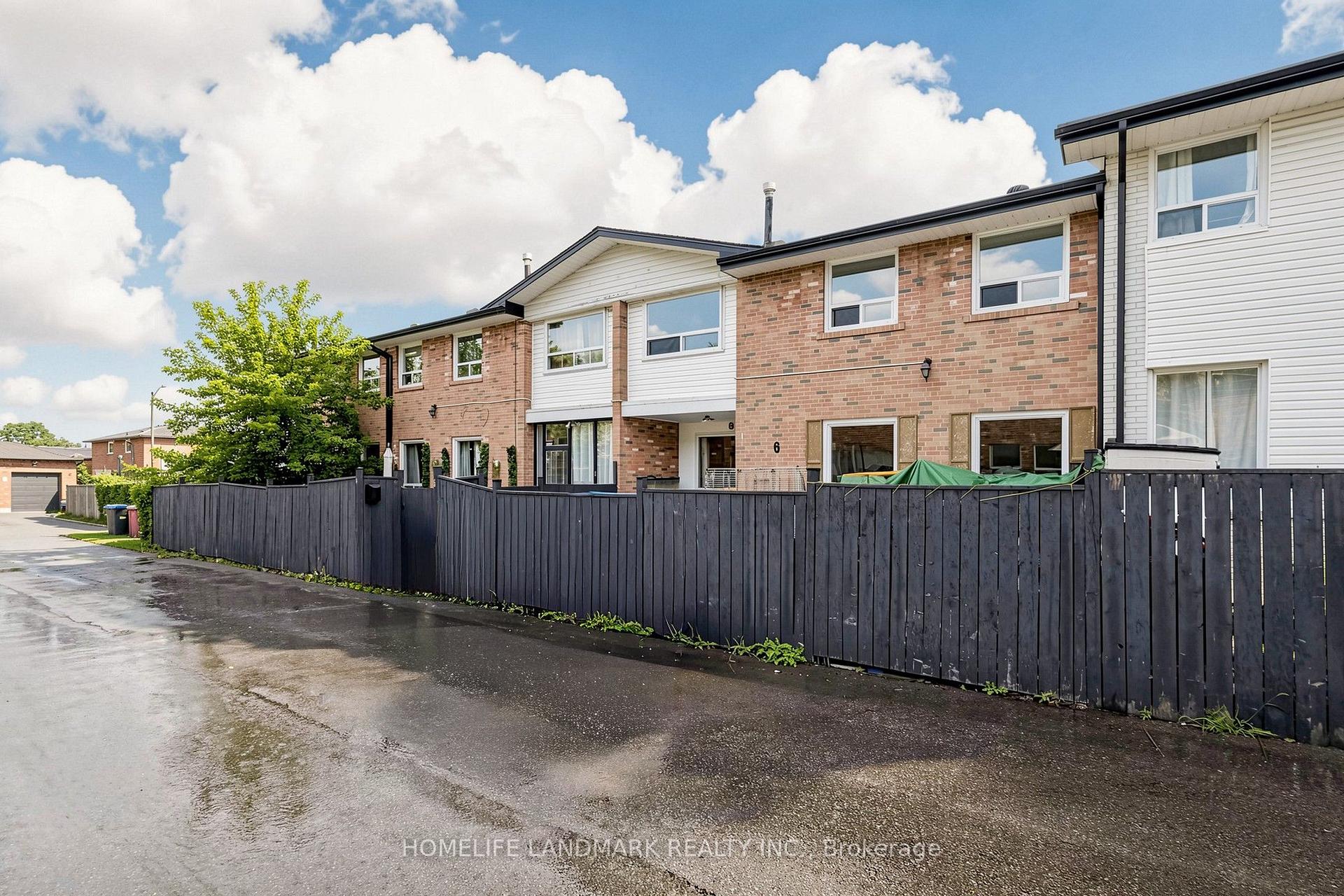 Photo 2 of Unit 6, 61 Ardglen Drive, Brampton, Brampton East — HOMEH