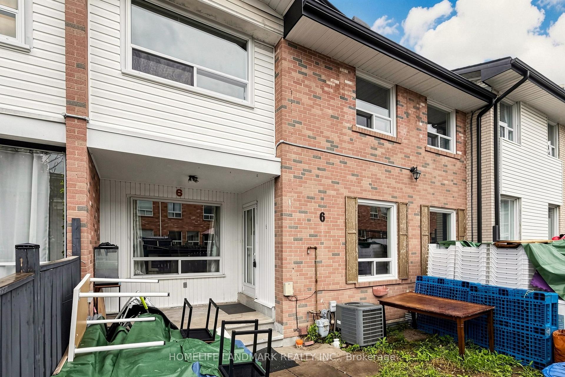 Photo 5 of Unit 6, 61 Ardglen Drive, Brampton, Brampton East — HOMEH