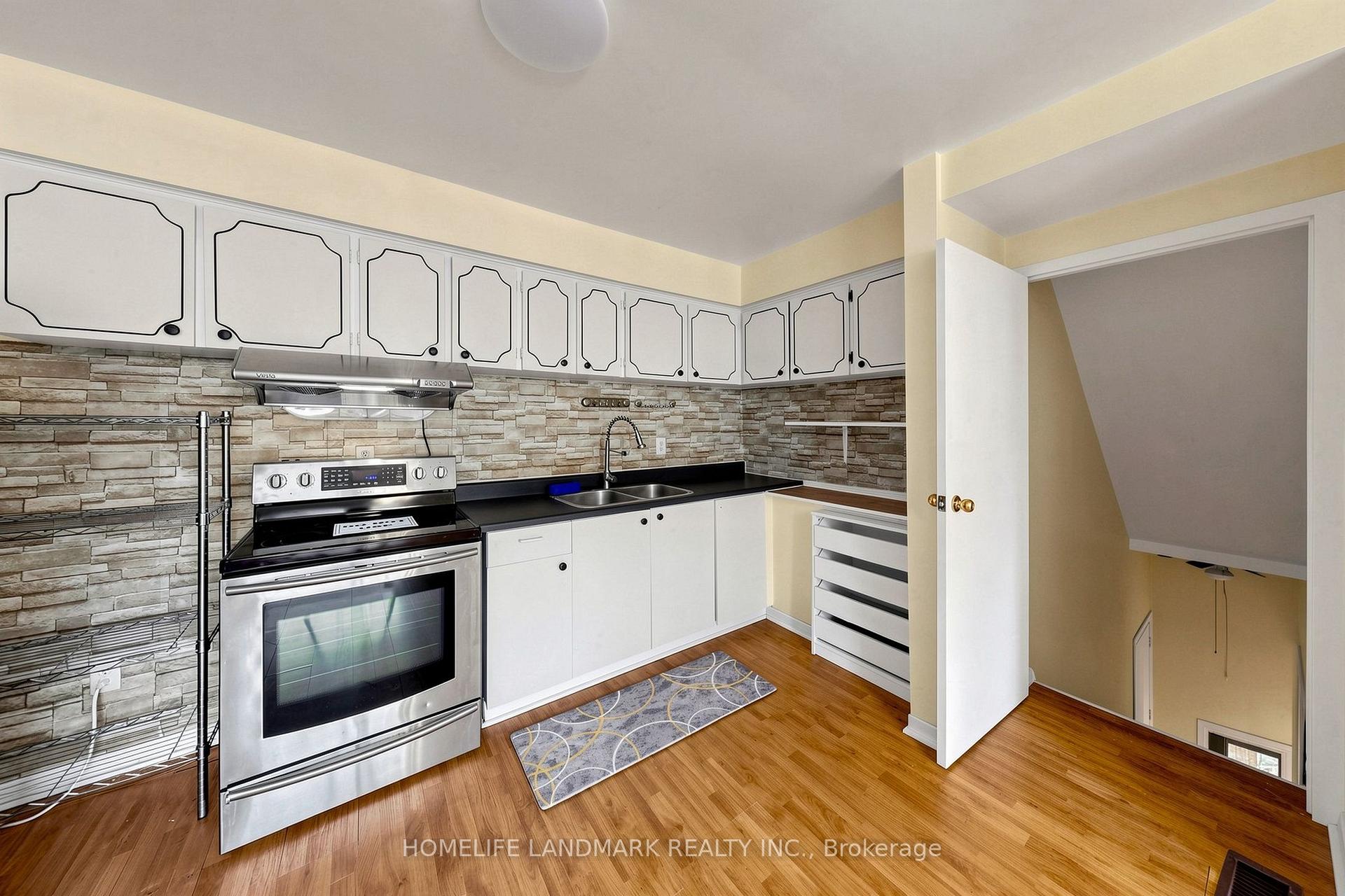 Photo 20 of Unit 6, 61 Ardglen Drive, Brampton, Brampton East — HOMEH