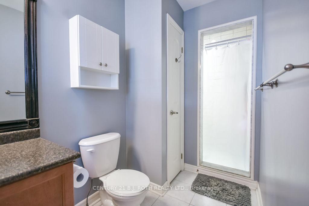 Photo 17 of 12 White Crescent, Barrie, Holly — HOMEH