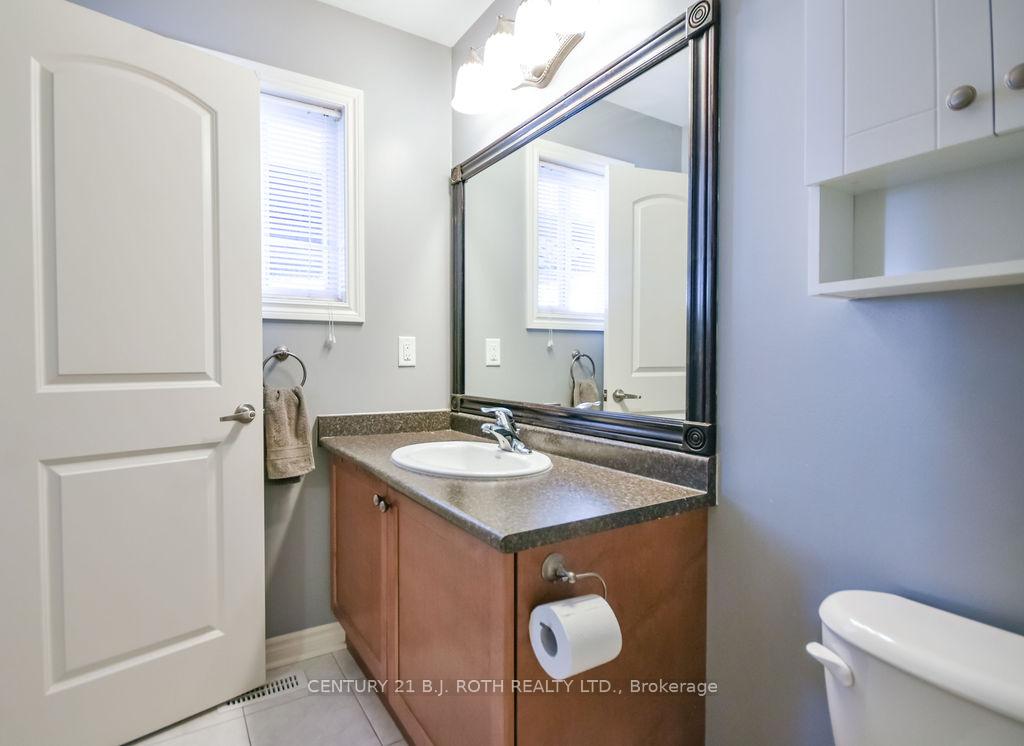 Photo 18 of 12 White Crescent, Barrie, Holly — HOMEH