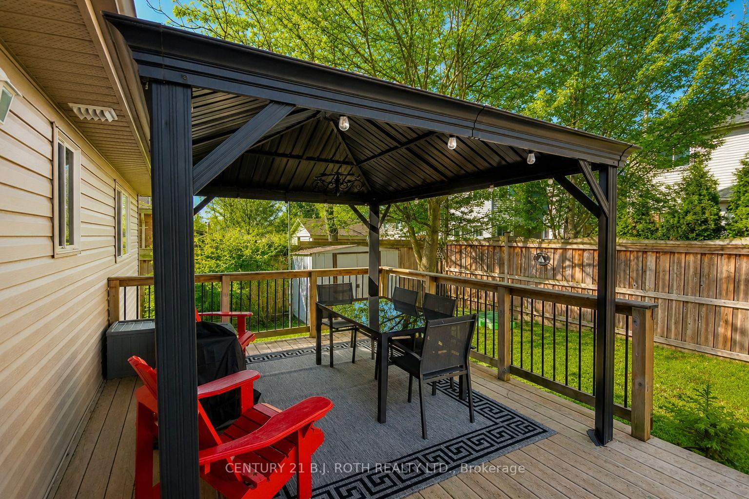 Photo 36 of 12 White Crescent, Barrie, Holly — HOMEH