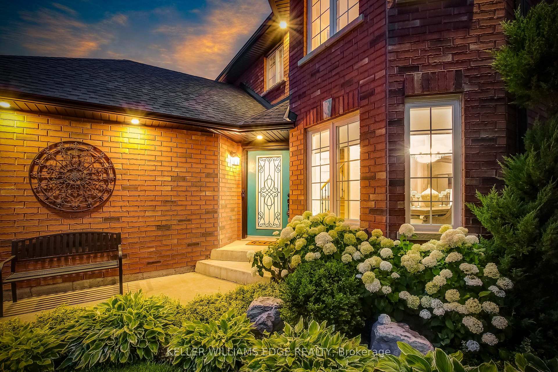 Photo 3 of 69 Solsbury Crescent, Hamilton, Mount Hope — HOMEH