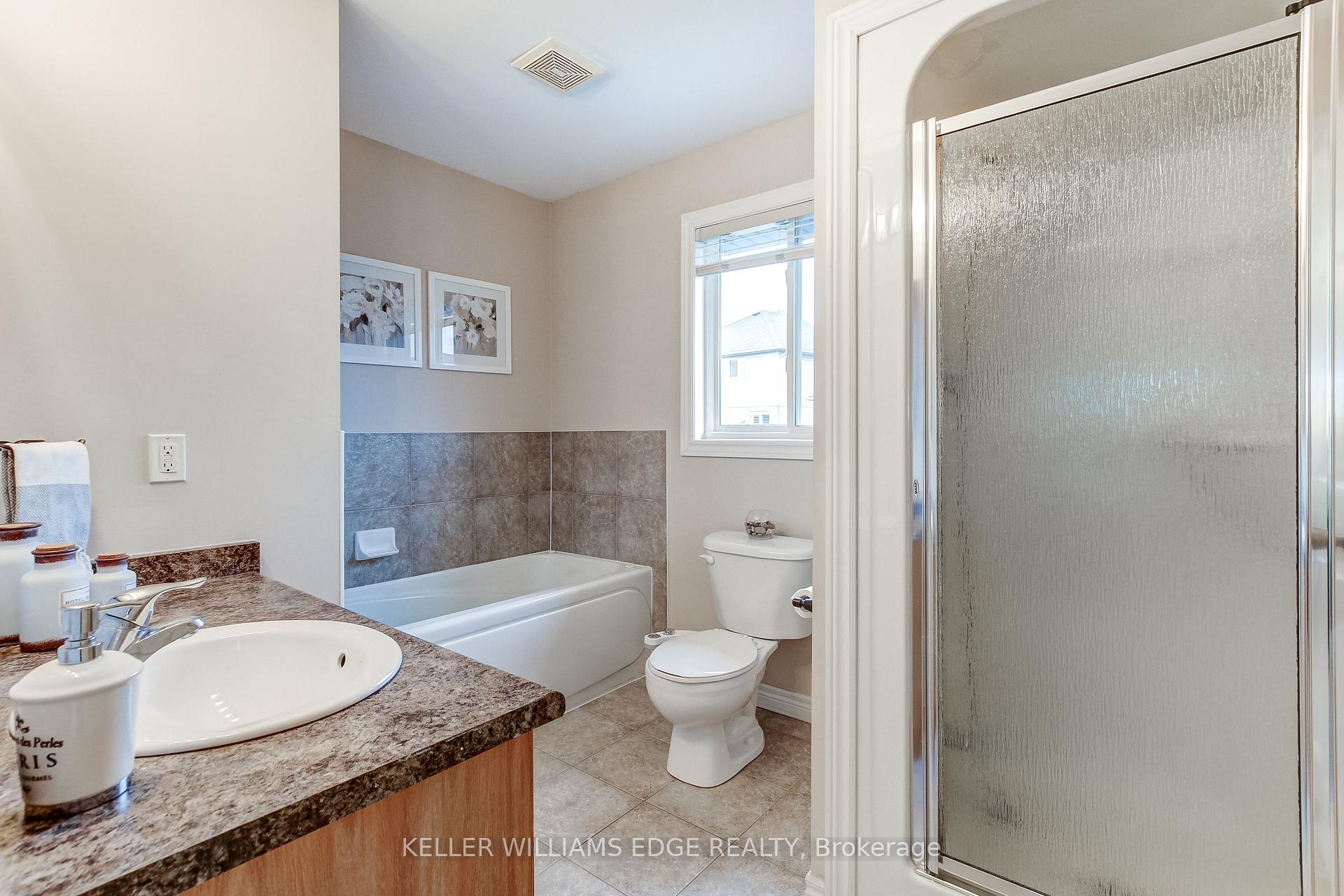 Photo 30 of 69 Solsbury Crescent, Hamilton, Mount Hope — HOMEH