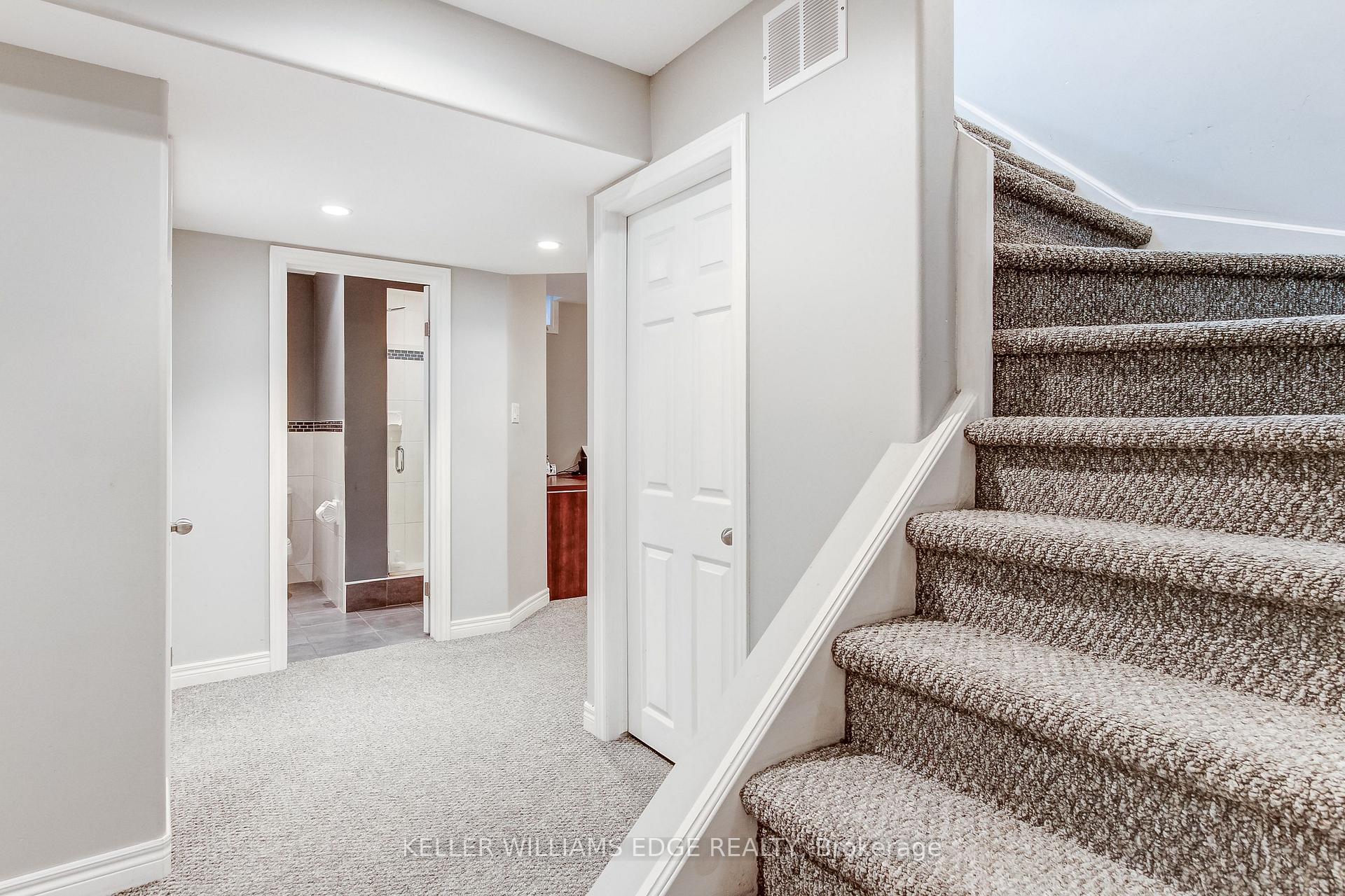 Photo 33 of 69 Solsbury Crescent, Hamilton, Mount Hope — HOMEH
