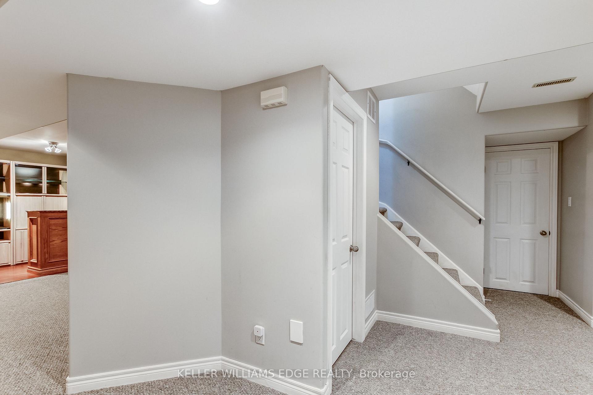 Photo 34 of 69 Solsbury Crescent, Hamilton, Mount Hope — HOMEH