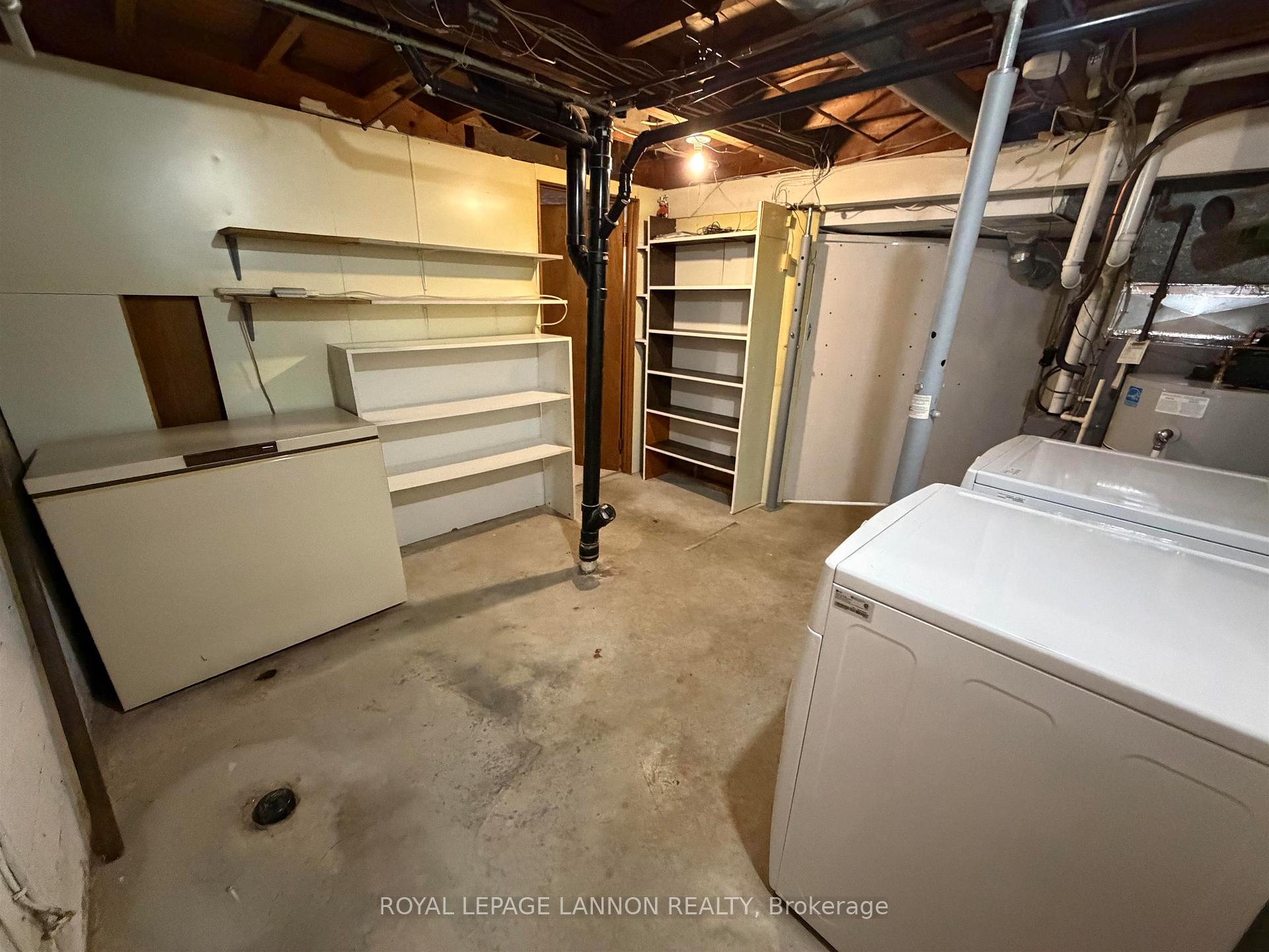 Photo 23 of 441 Christina Street E, Thunder Bay, Westfort — HOMEH