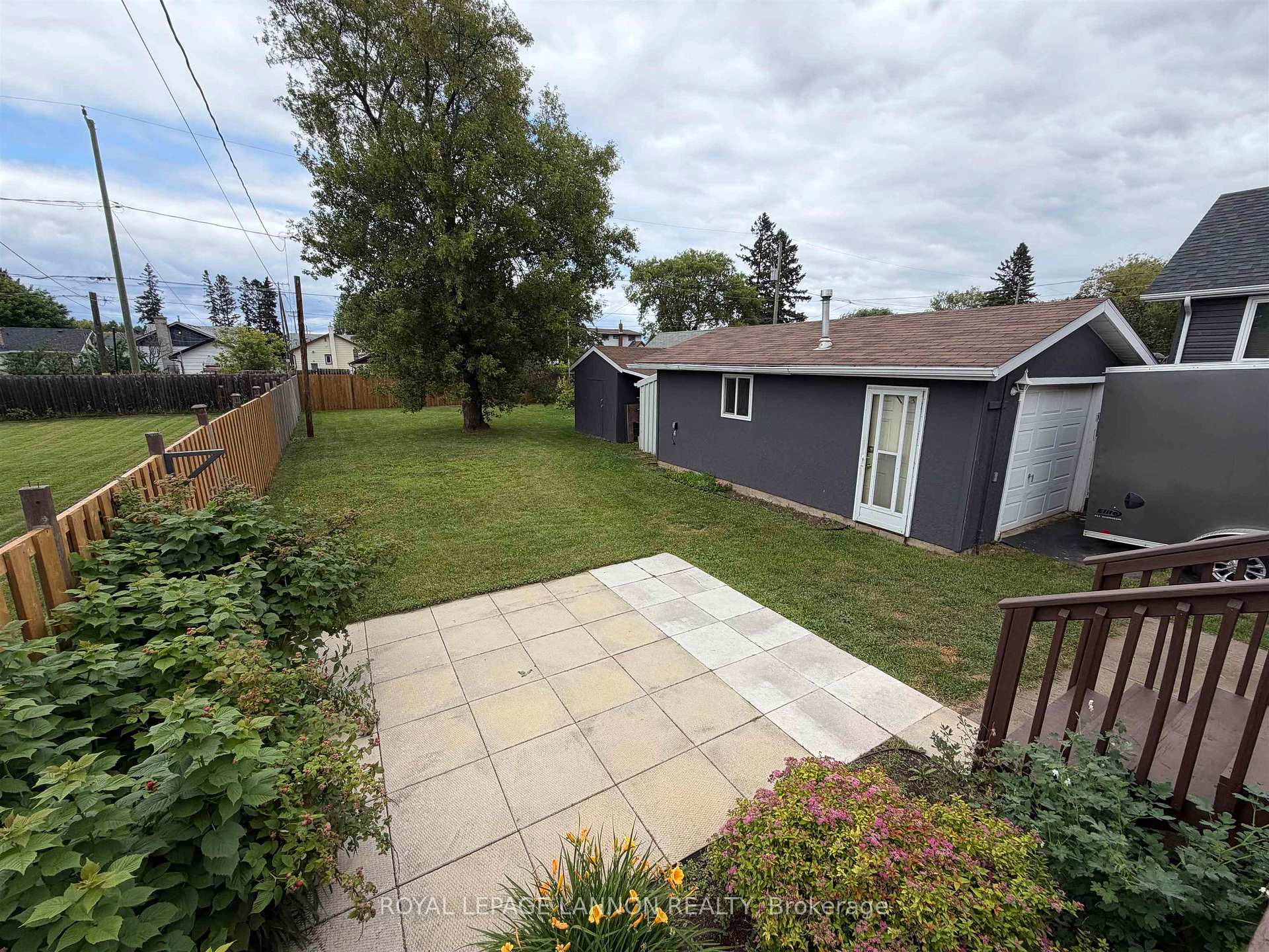 Photo 27 of 441 Christina Street E, Thunder Bay, Westfort — HOMEH
