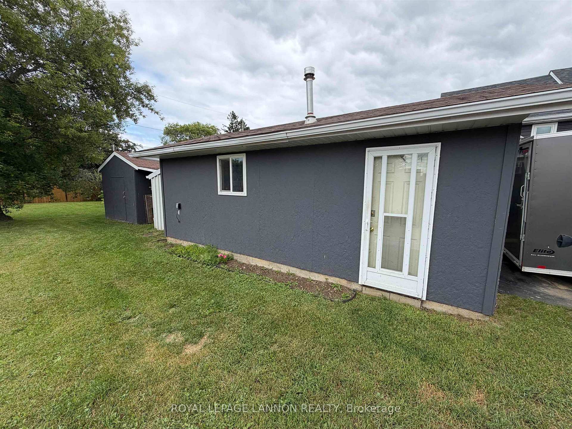 Photo 28 of 441 Christina Street E, Thunder Bay, Westfort — HOMEH