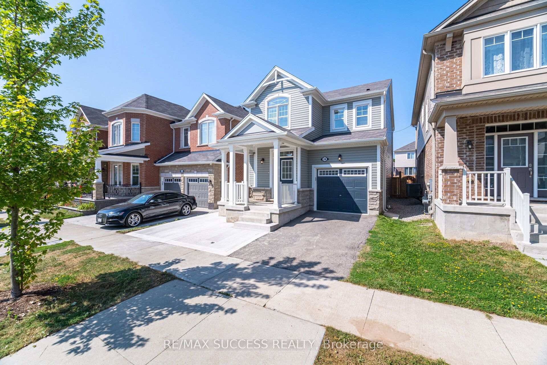 Photo 4 of 28 Pickett Place, Cambridge, Preston Heights — HOMEH