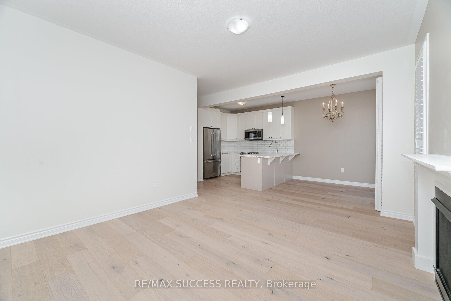Photo 13 of 28 Pickett Place, Cambridge, Preston Heights — HOMEH