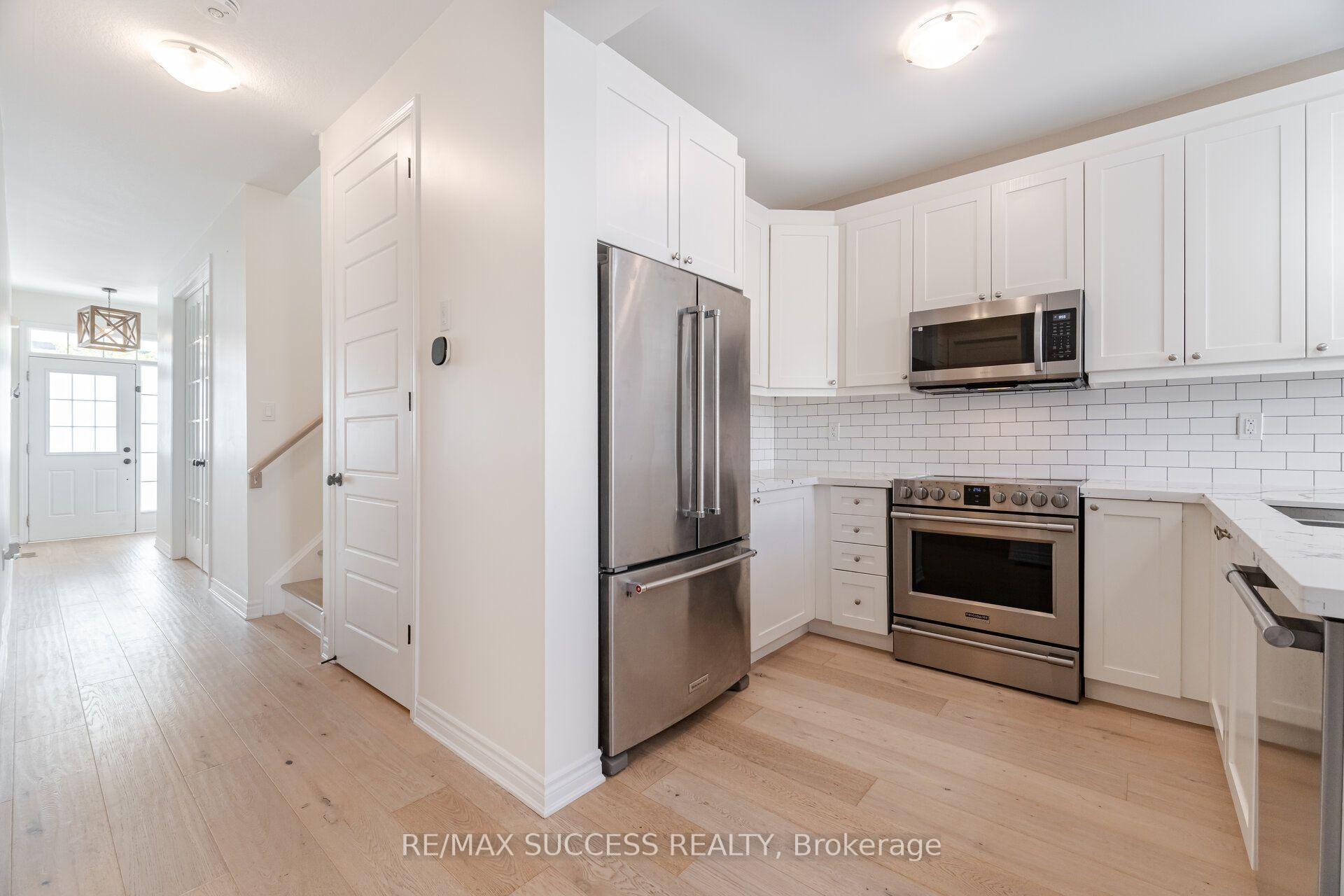 Photo 21 of 28 Pickett Place, Cambridge, Preston Heights — HOMEH