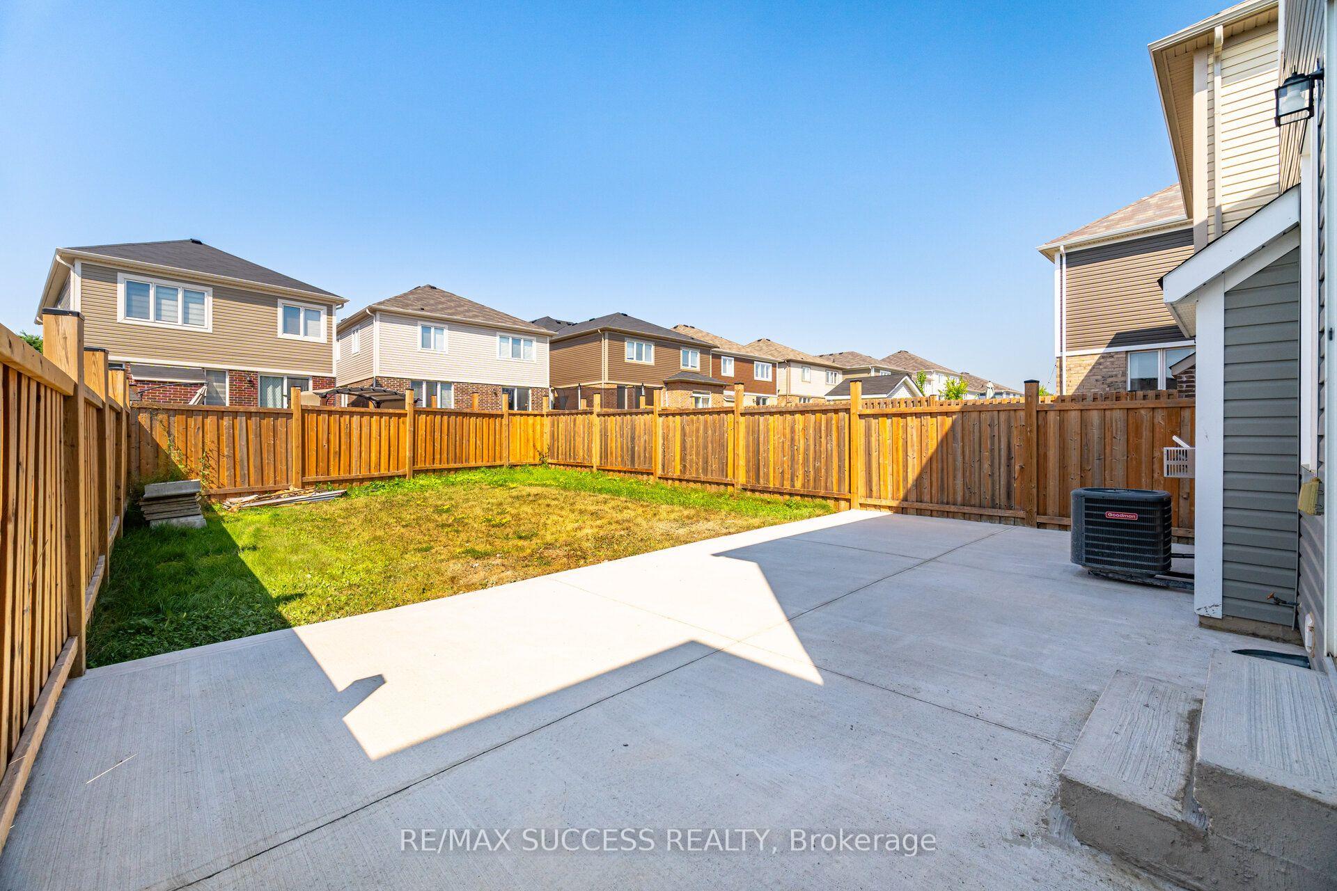 Photo 49 of 28 Pickett Place, Cambridge, Preston Heights — HOMEH