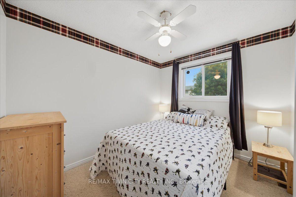 Photo 16 of 76 Enfield Crescent, Brantford, Lynden Hills — HOMEH