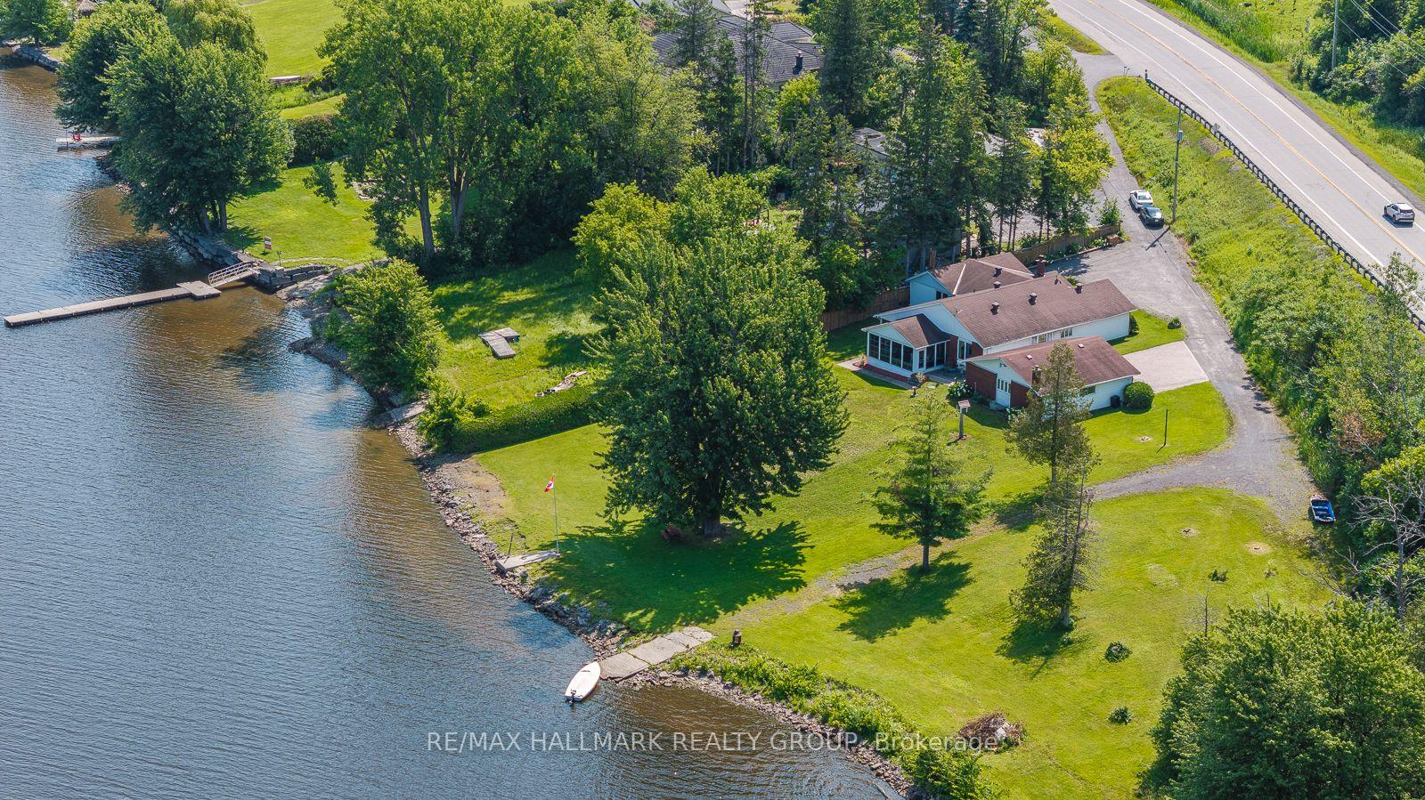 Photo 3 of 1651 Regional Rd 174 Highway, Ottawa, Camelot — HOMEH