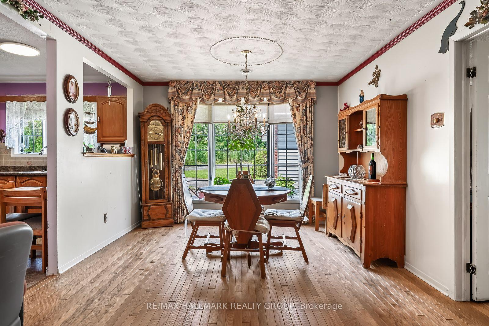 Photo 13 of 1651 Regional Rd 174 Highway, Ottawa, Camelot — HOMEH