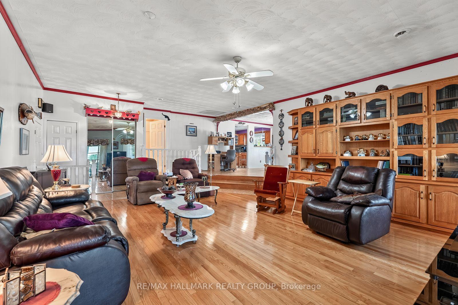 Photo 23 of 1651 Regional Rd 174 Highway, Ottawa, Camelot — HOMEH