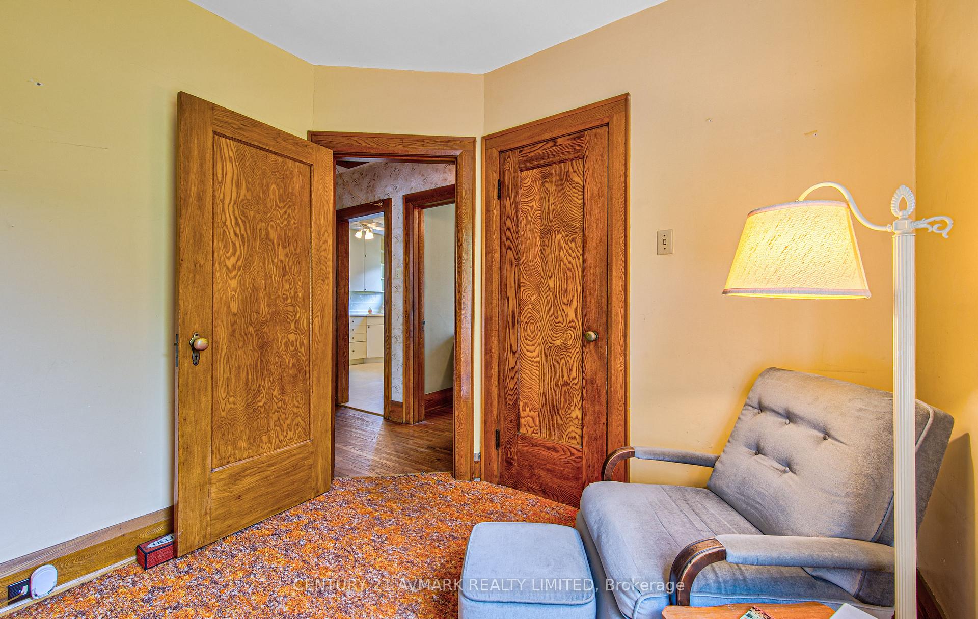 Photo 7 of 104 Highland Avenue, St. Catharines, Old Glenridge — HOMEH