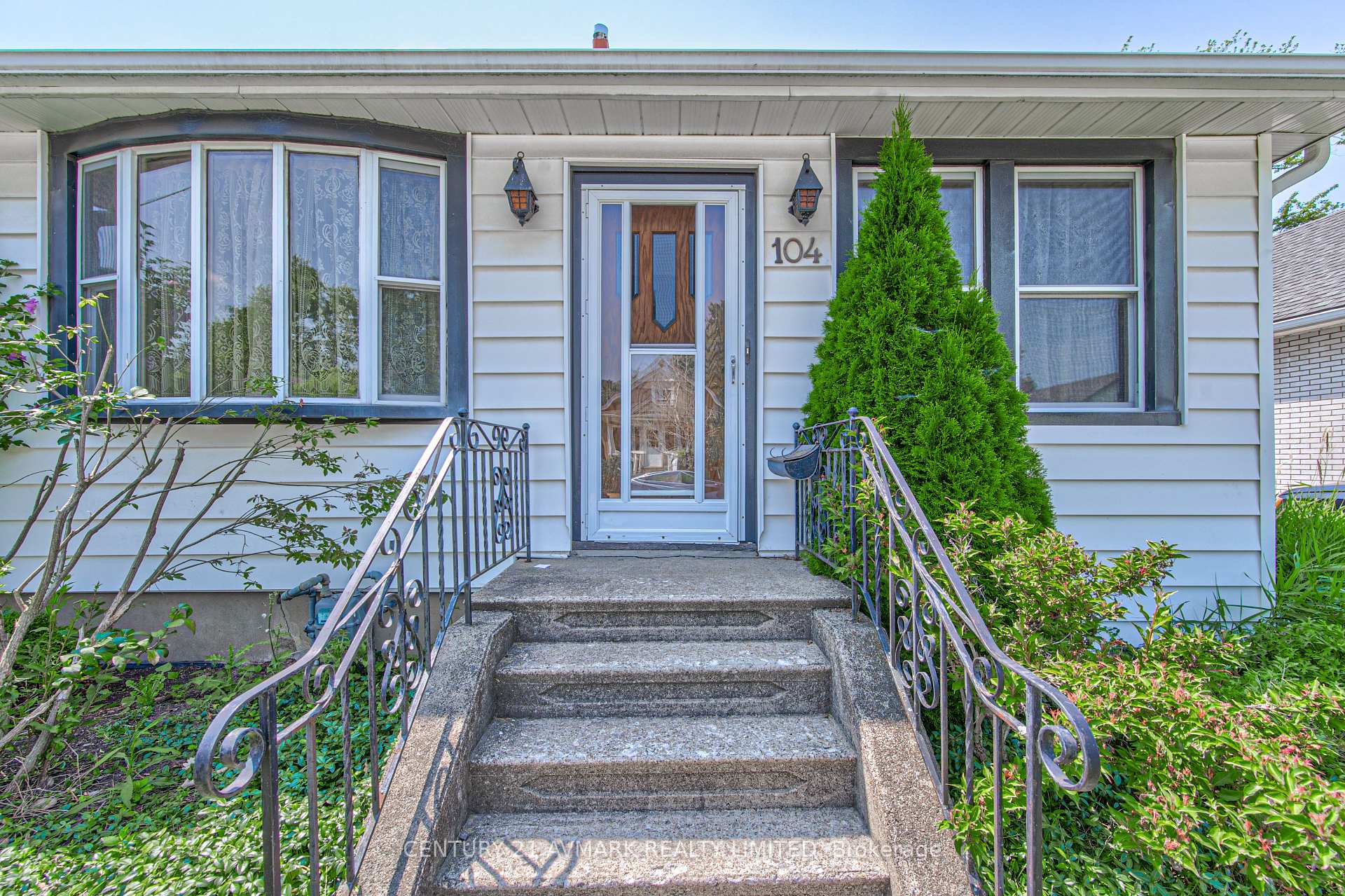 Photo 27 of 104 Highland Avenue, St. Catharines, Old Glenridge — HOMEH