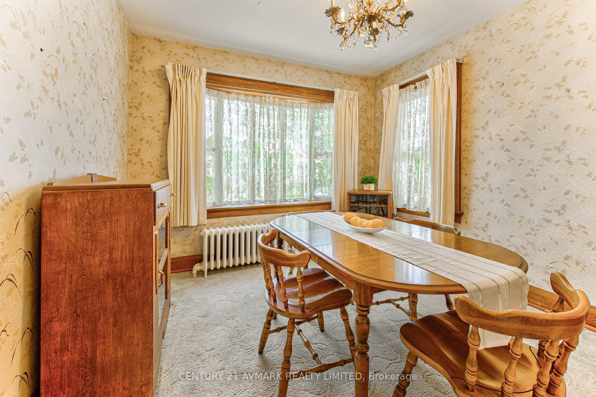 Photo 33 of 104 Highland Avenue, St. Catharines, Old Glenridge — HOMEH