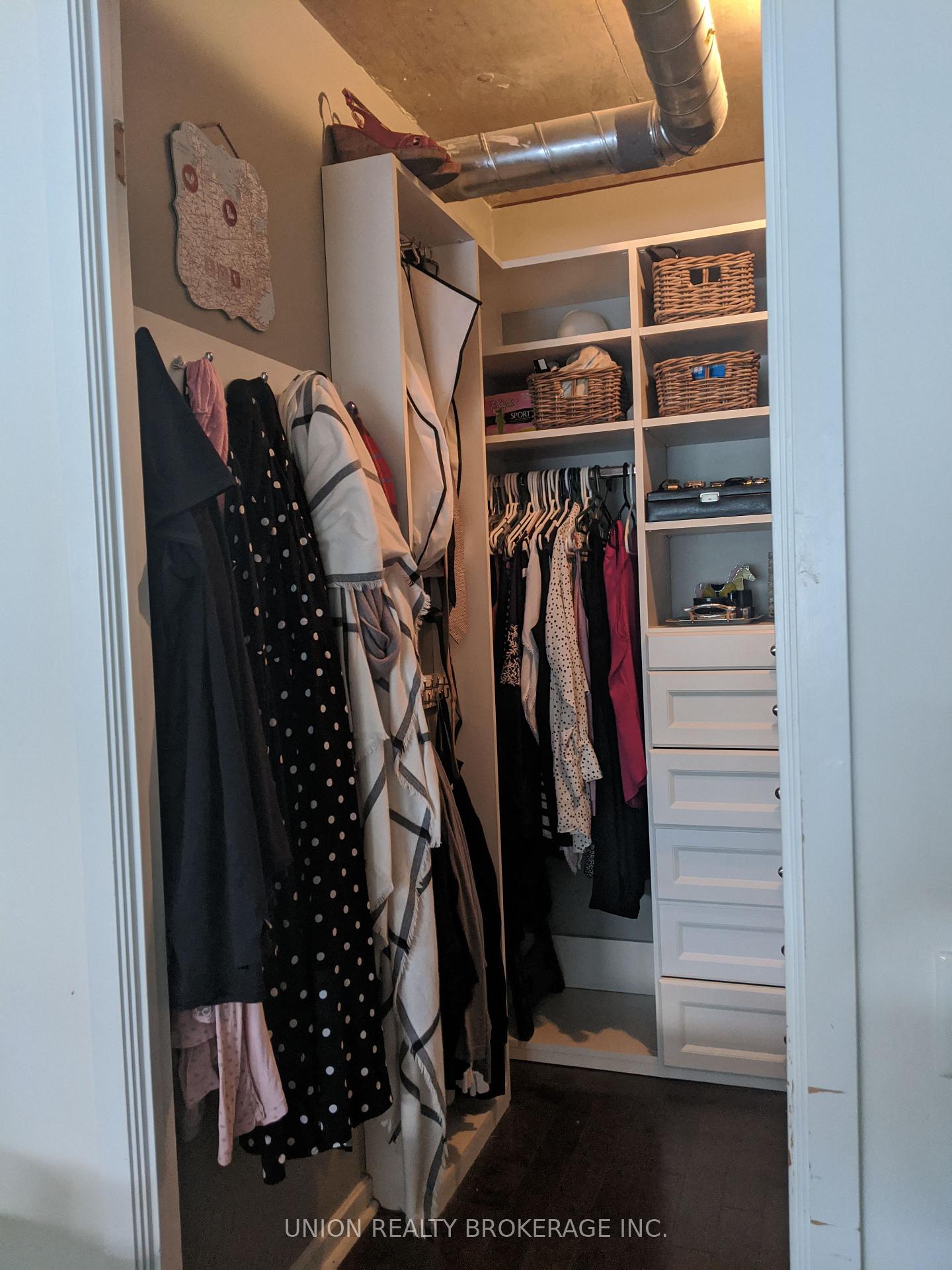Photo 22 of Unit 105, 369 Sorauren Avenue, Toronto, Roncesvalles — HOMEH