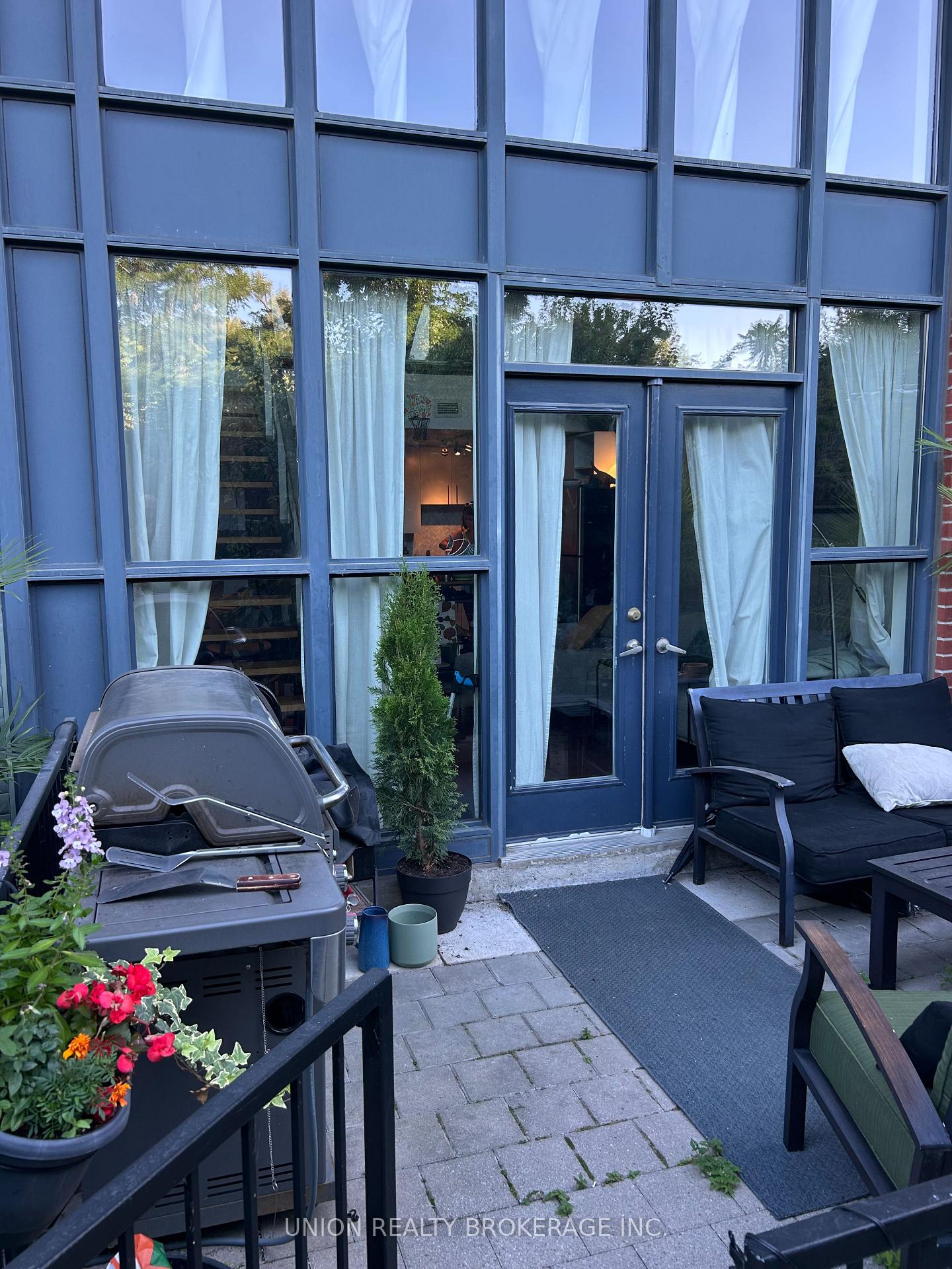 Photo 32 of Unit 105, 369 Sorauren Avenue, Toronto, Roncesvalles — HOMEH
