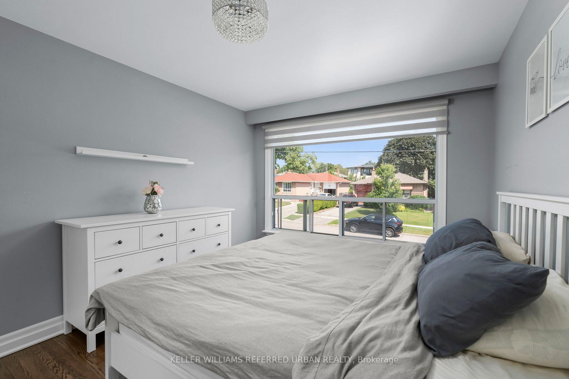 Photo 23 of 3 Brancaster Court, Etobicoke, Eringate-Centennial-West Deane — HOMEH