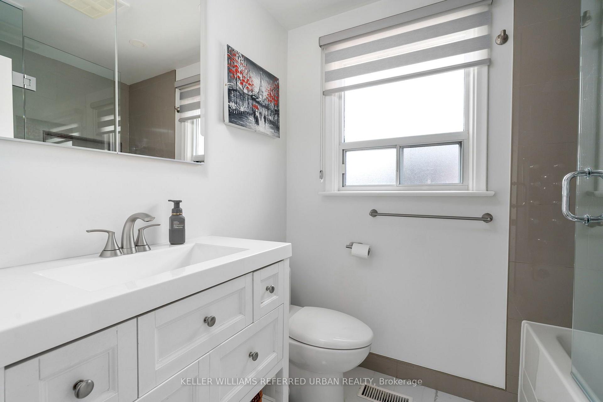Photo 24 of 3 Brancaster Court, Etobicoke, Eringate-Centennial-West Deane — HOMEH