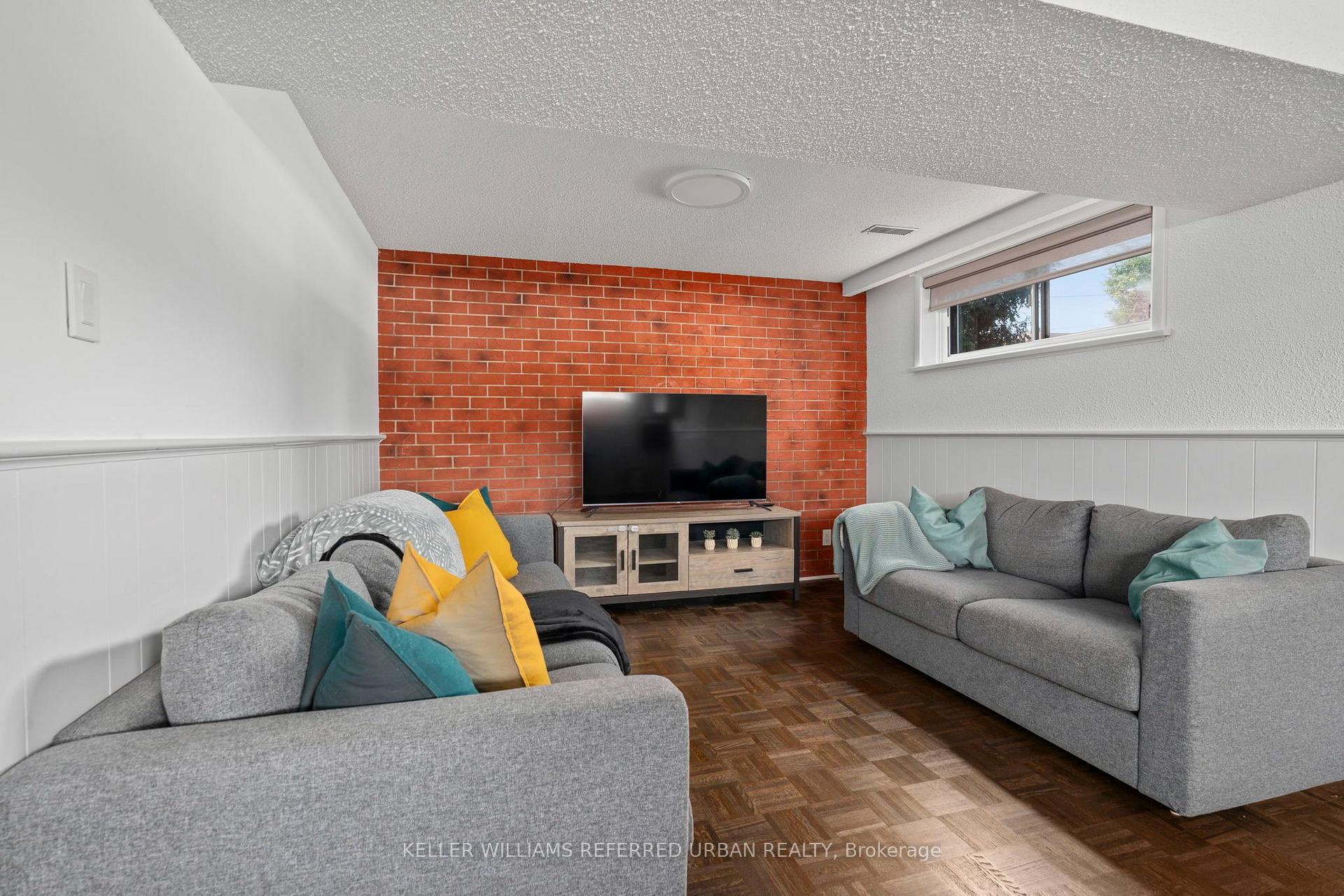 Photo 30 of 3 Brancaster Court, Etobicoke, Eringate-Centennial-West Deane — HOMEH