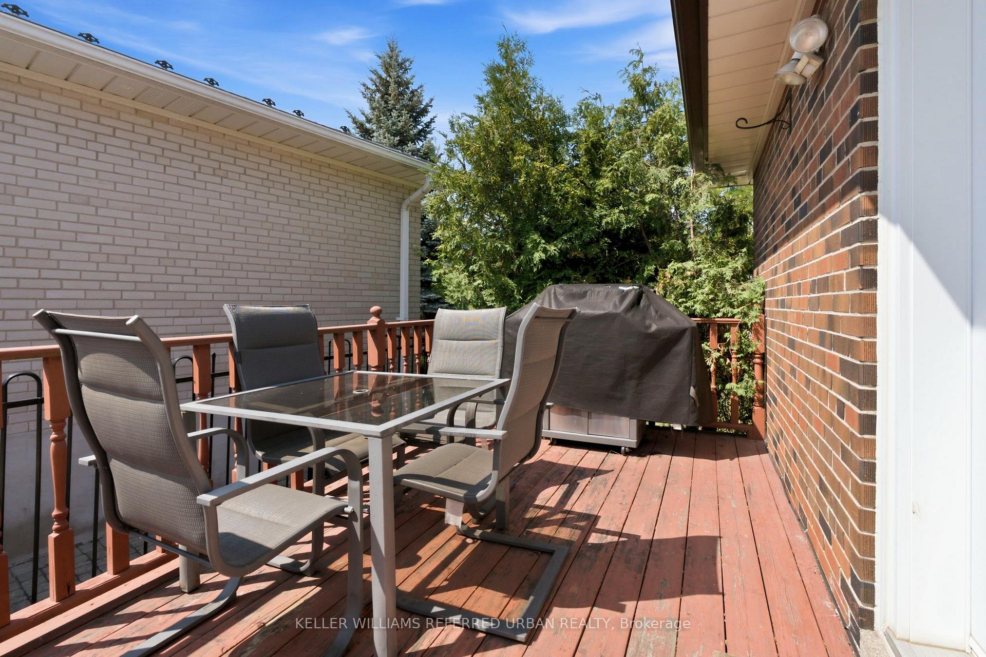 Photo 35 of 3 Brancaster Court, Etobicoke, Eringate-Centennial-West Deane — HOMEH
