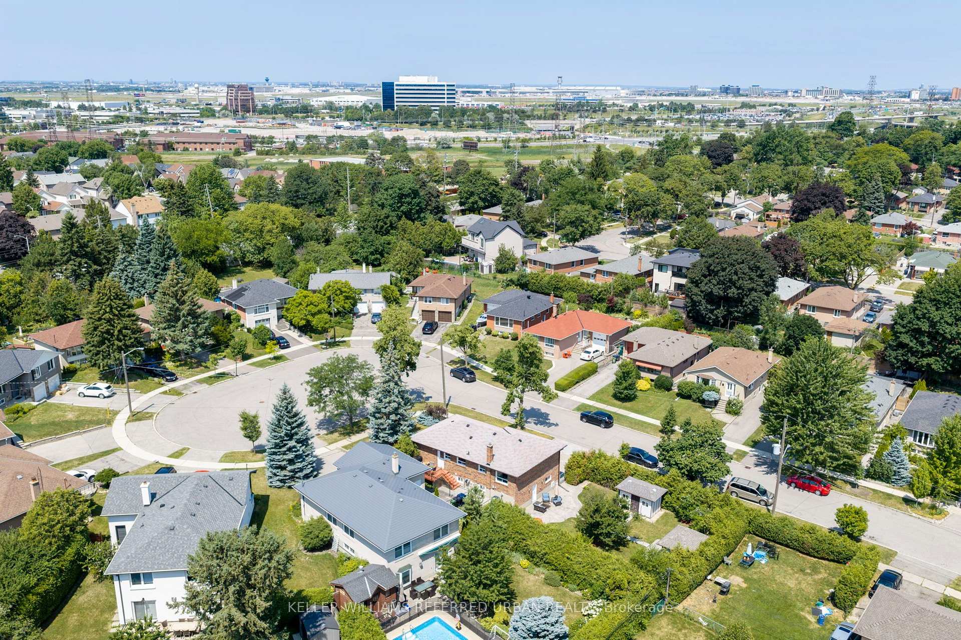 Photo 48 of 3 Brancaster Court, Etobicoke, Eringate-Centennial-West Deane — HOMEH