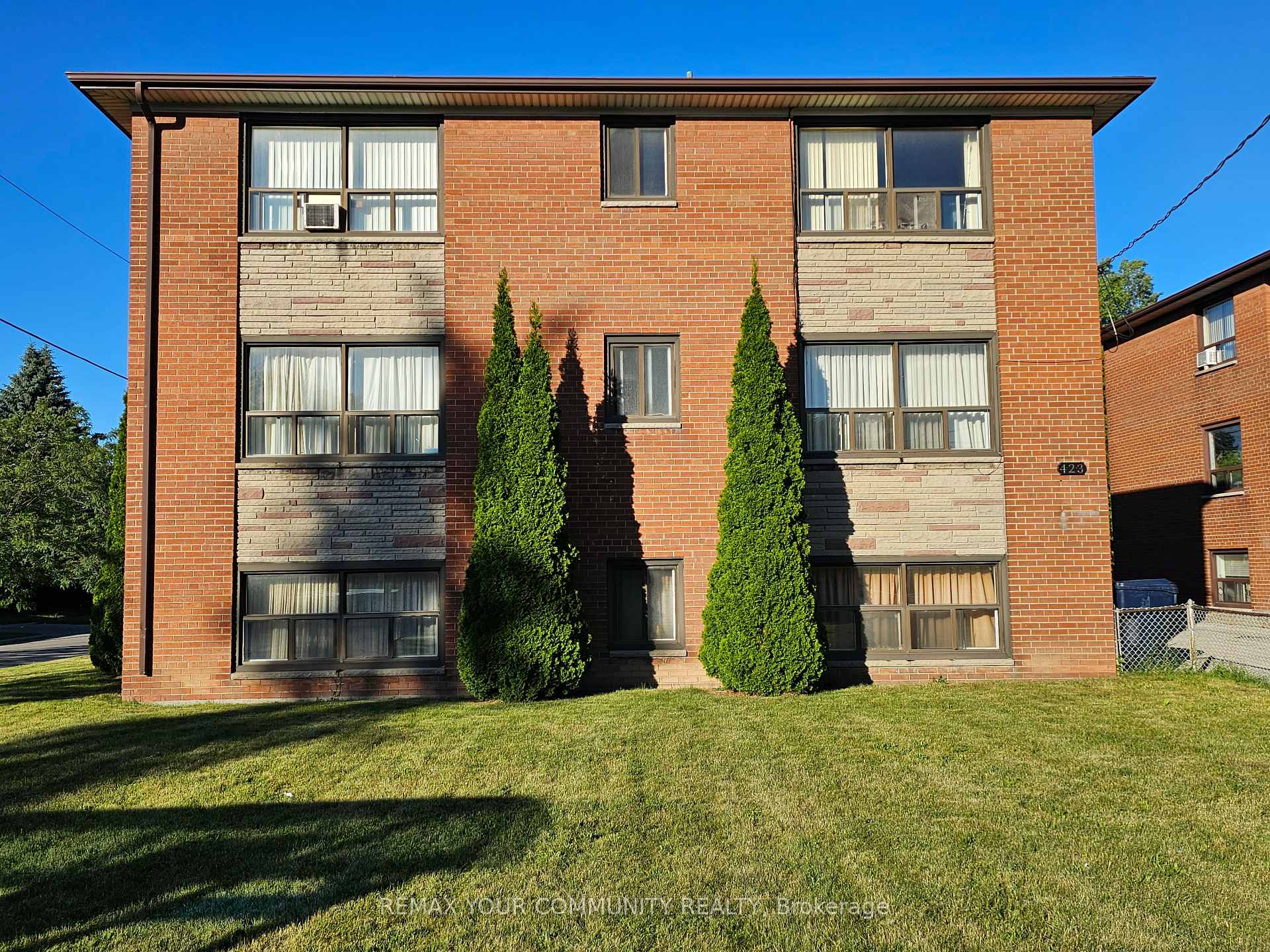 Photo 15 of Unit 5, 423 Pharmacy Avenue, Scarborough, Clairlea-Birchmount — HOMEH