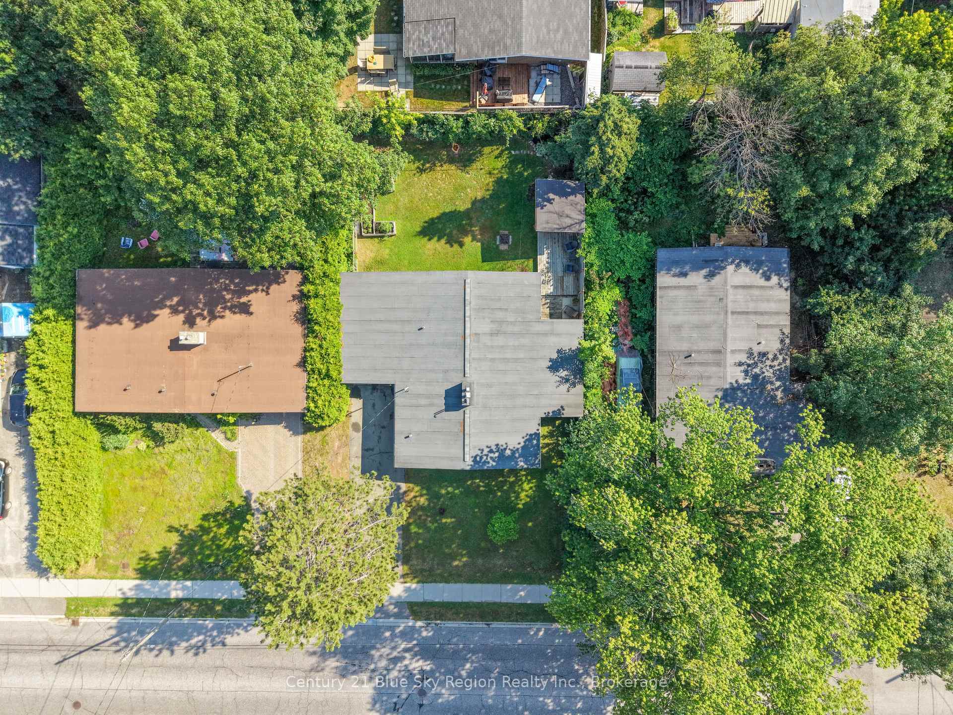 Photo 3 of 1440 Jane Street, North Bay, West End — HOMEH