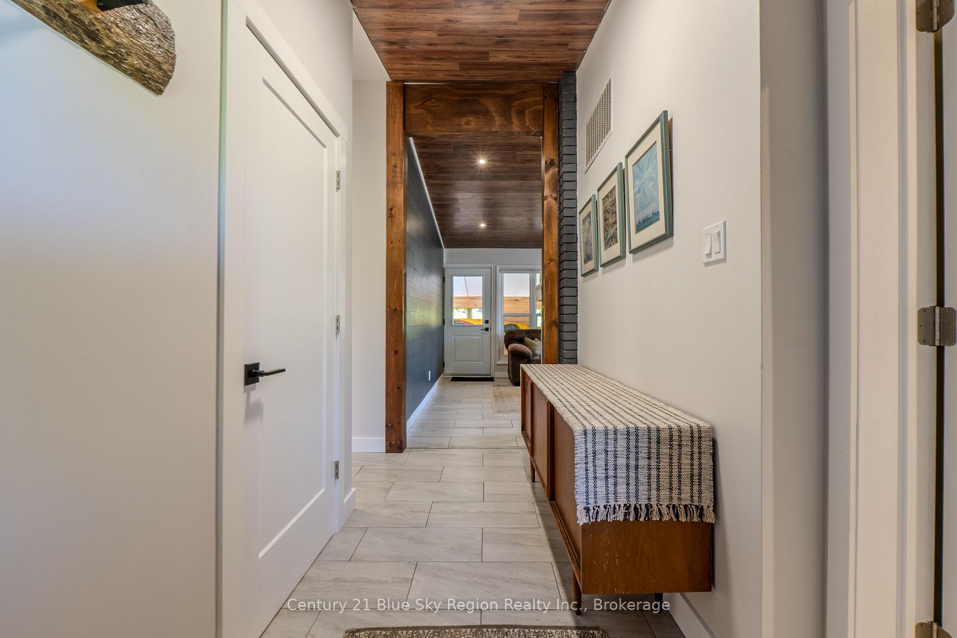 Photo 6 of 1440 Jane Street, North Bay, West End — HOMEH