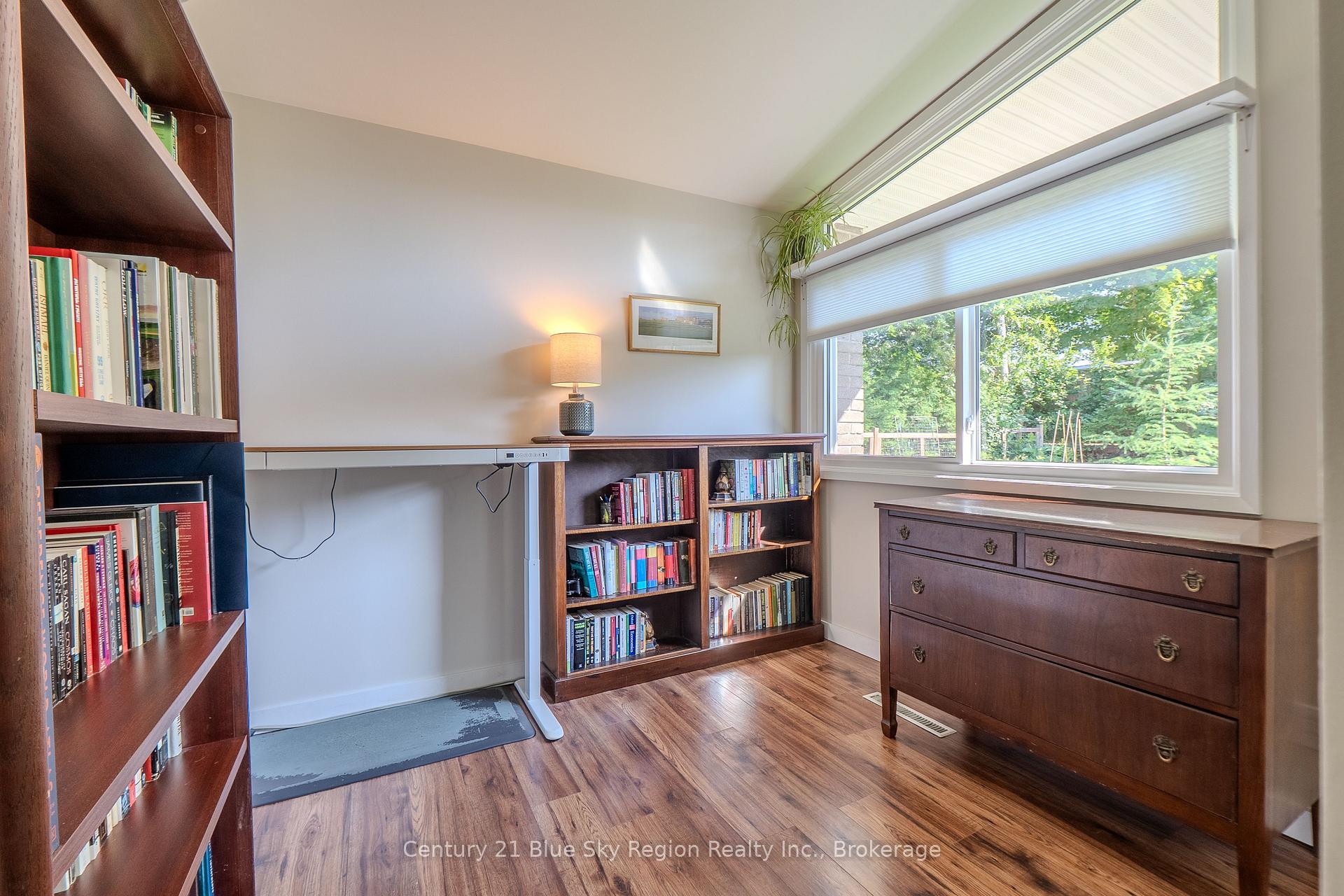 Photo 24 of 1440 Jane Street, North Bay, West End — HOMEH