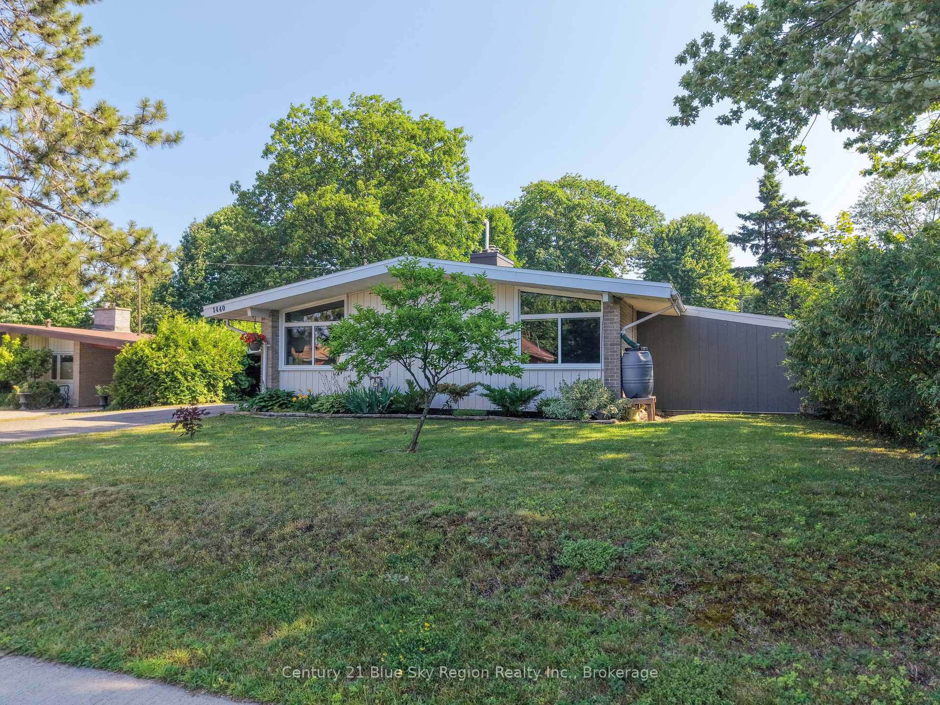 Photo 43 of 1440 Jane Street, North Bay, West End — HOMEH