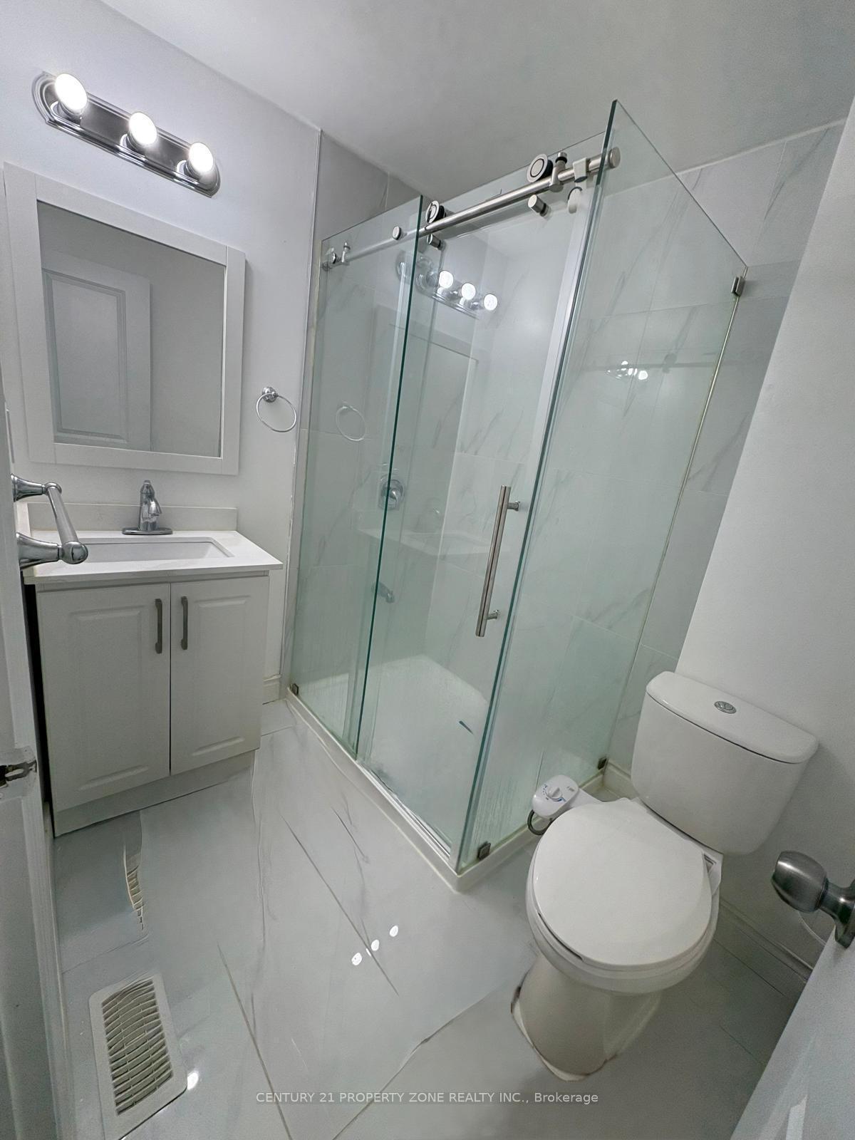 Photo 20 of 244 Royal Salisbury Way, Brampton, Madoc — HOMEH