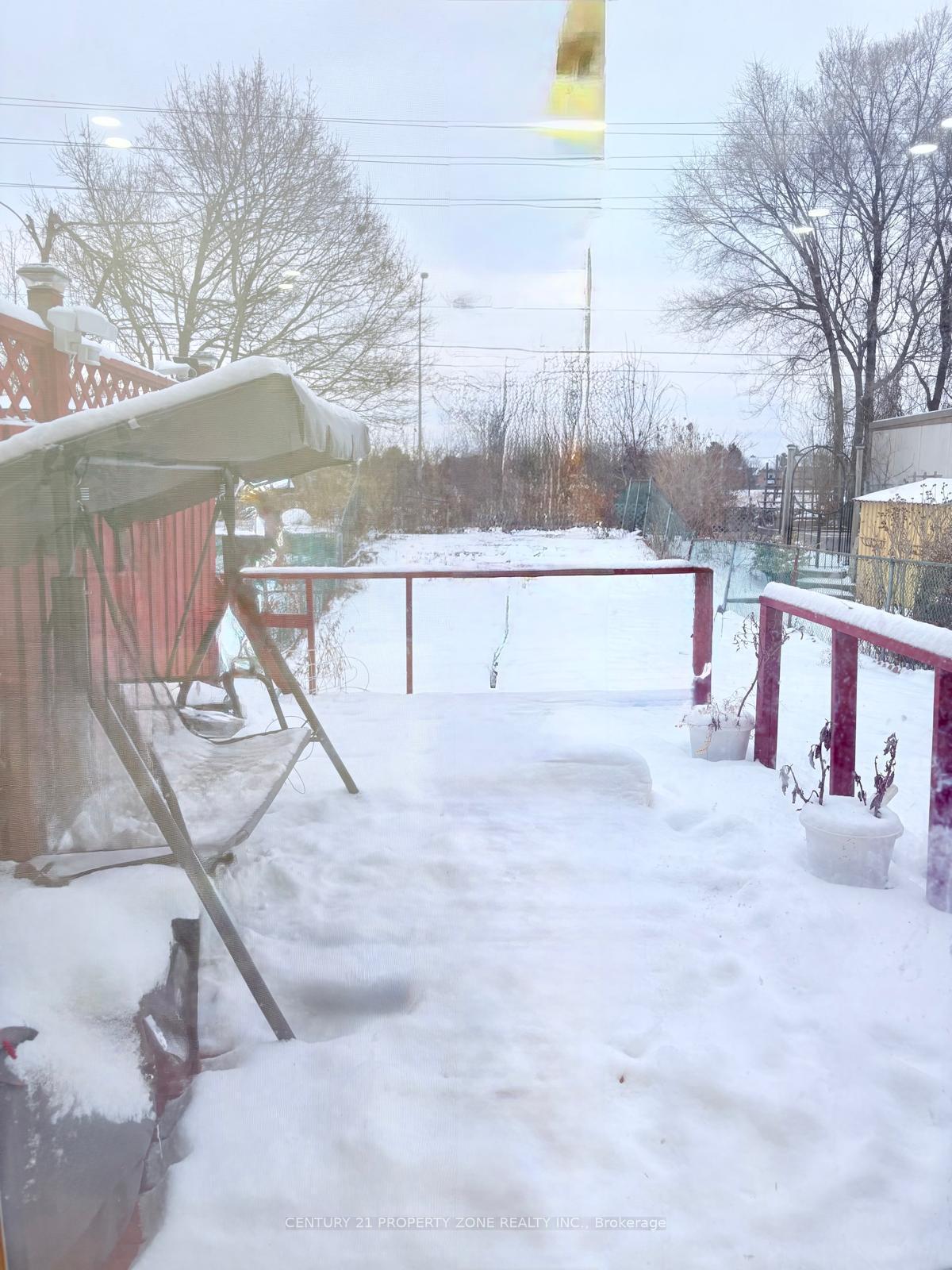 Photo 27 of 244 Royal Salisbury Way, Brampton, Madoc — HOMEH