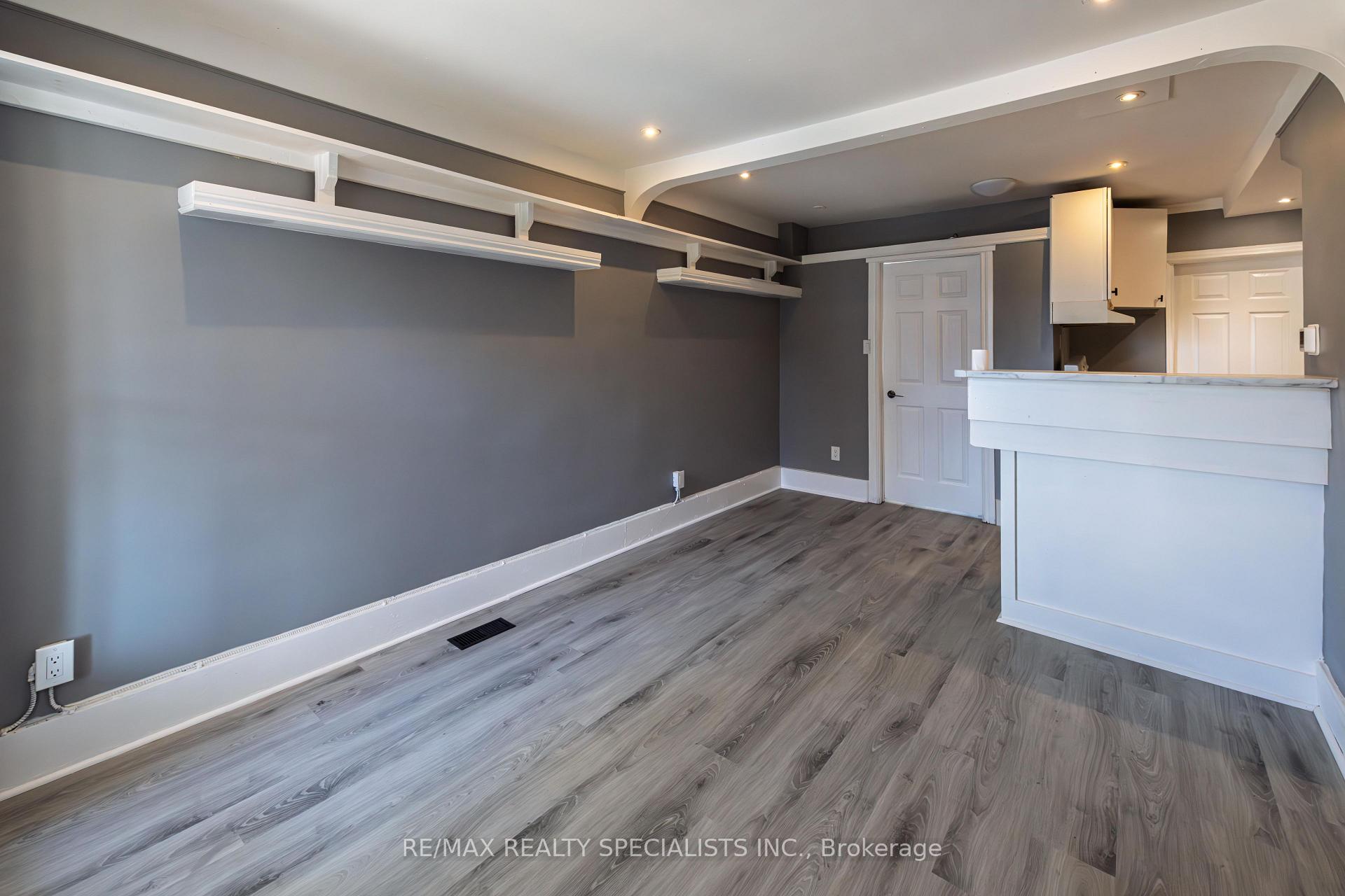 Photo 23 of 332 Elm Avenue, Windsor — HOMEH